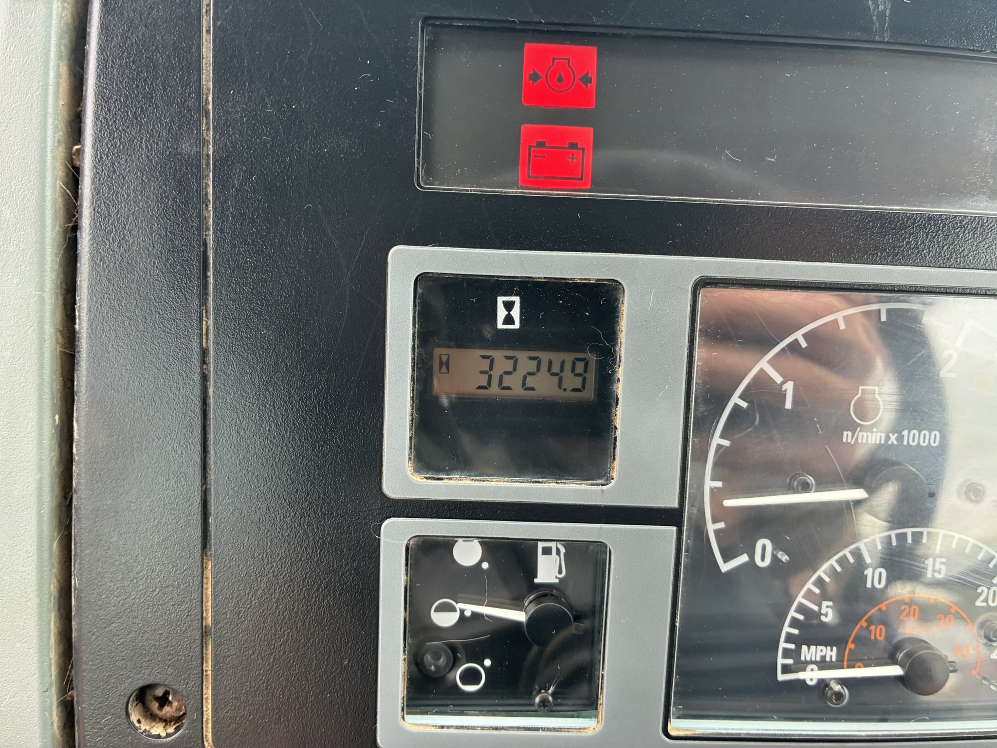  1998 Case Ih MX110 at LandMark in Marysville, KS