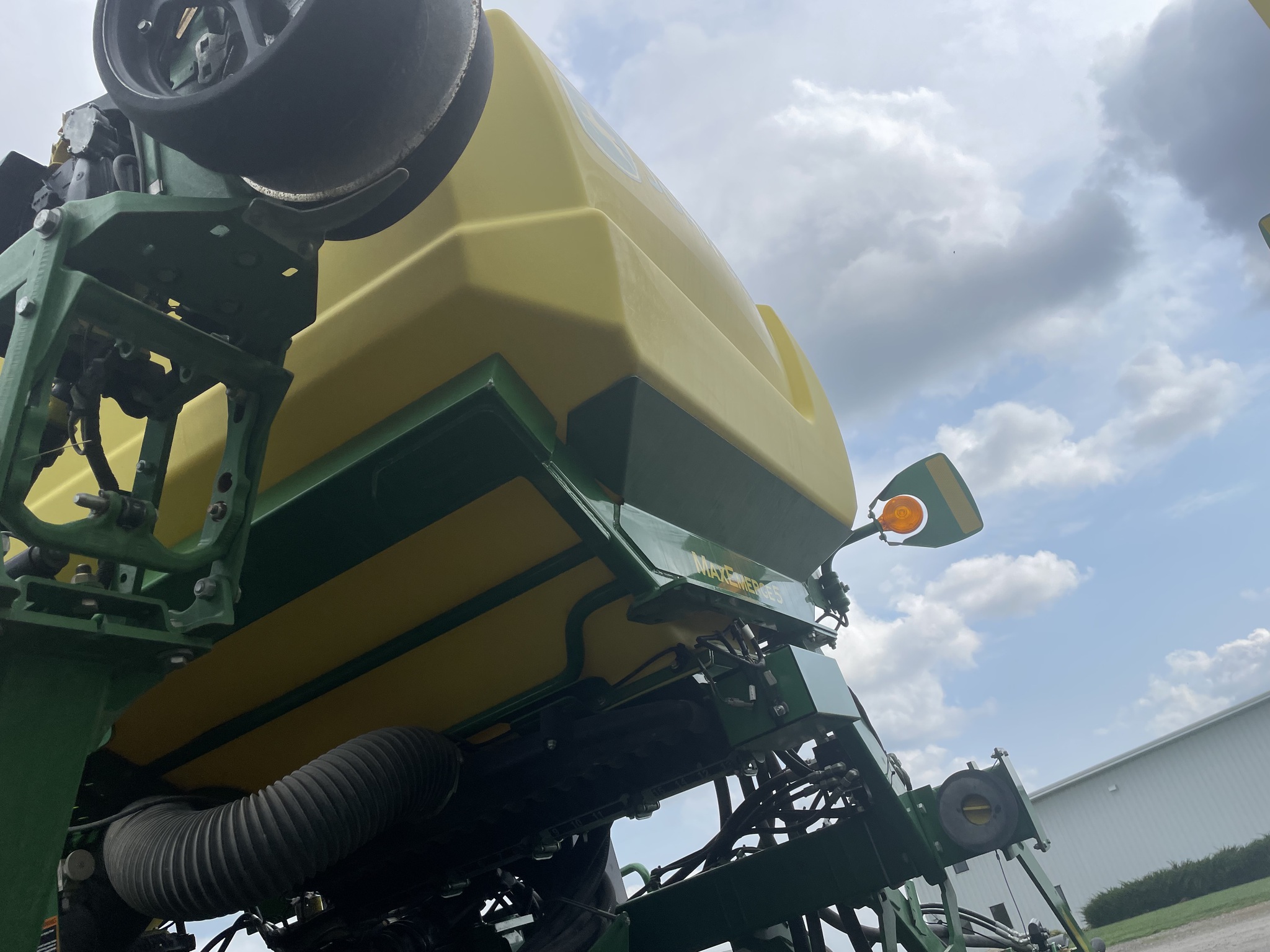  2023 John Deere 1795 at LandMark in Phillipsburg, KS