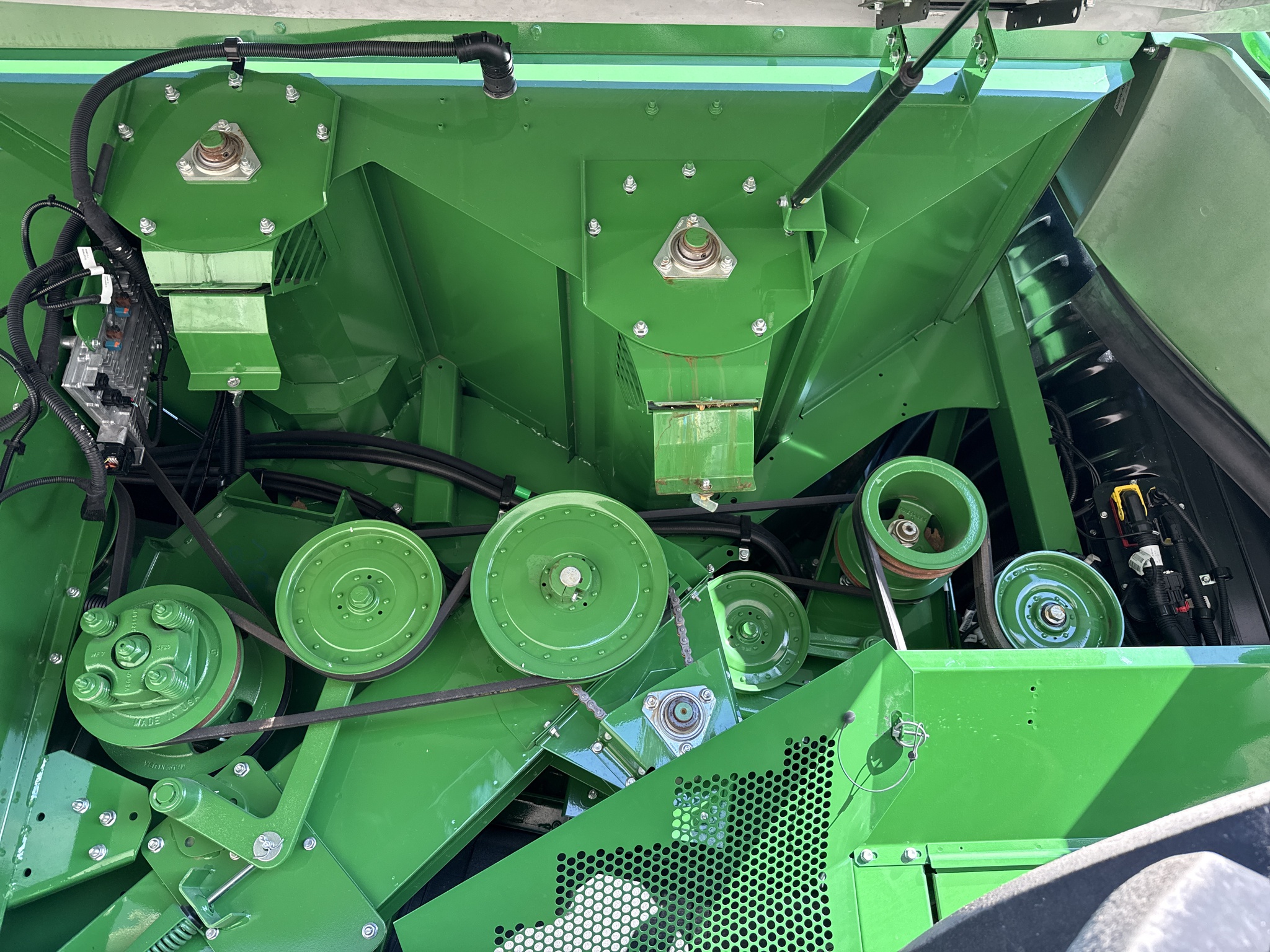  2024 John Deere S770 at LandMark in Gothenburg, NE