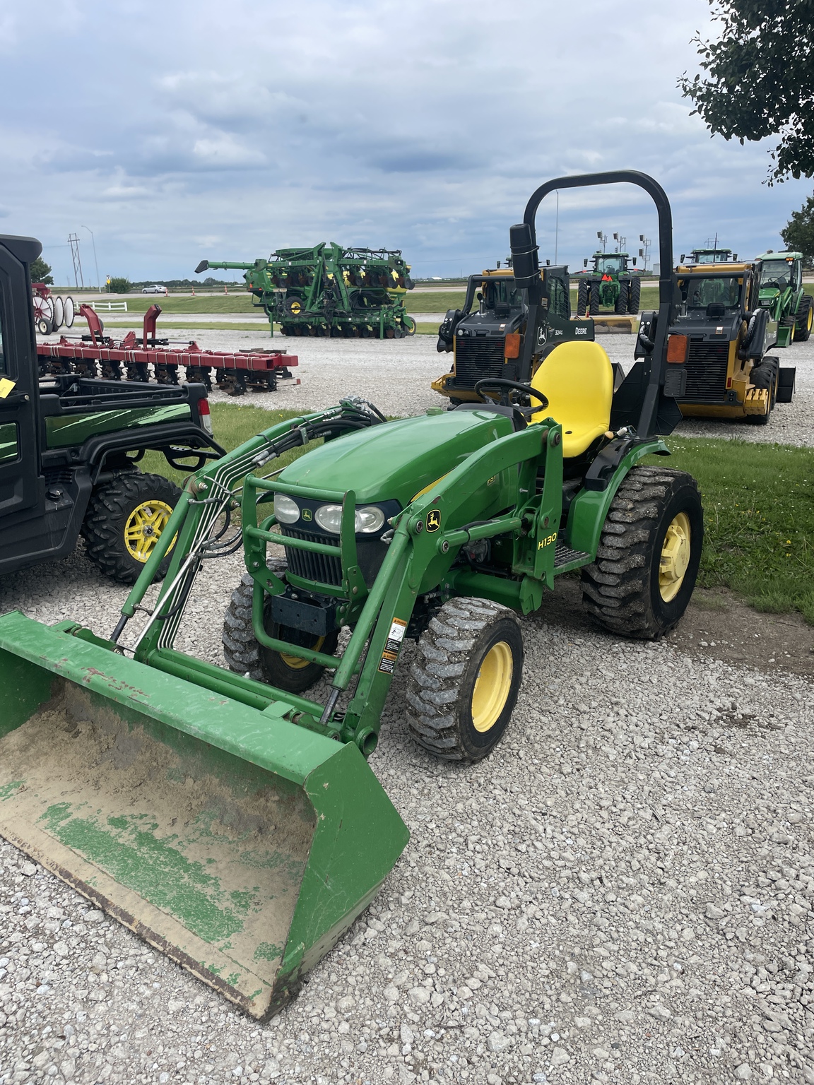  2013 John Deere 2032R at LandMark in Kearney, NE