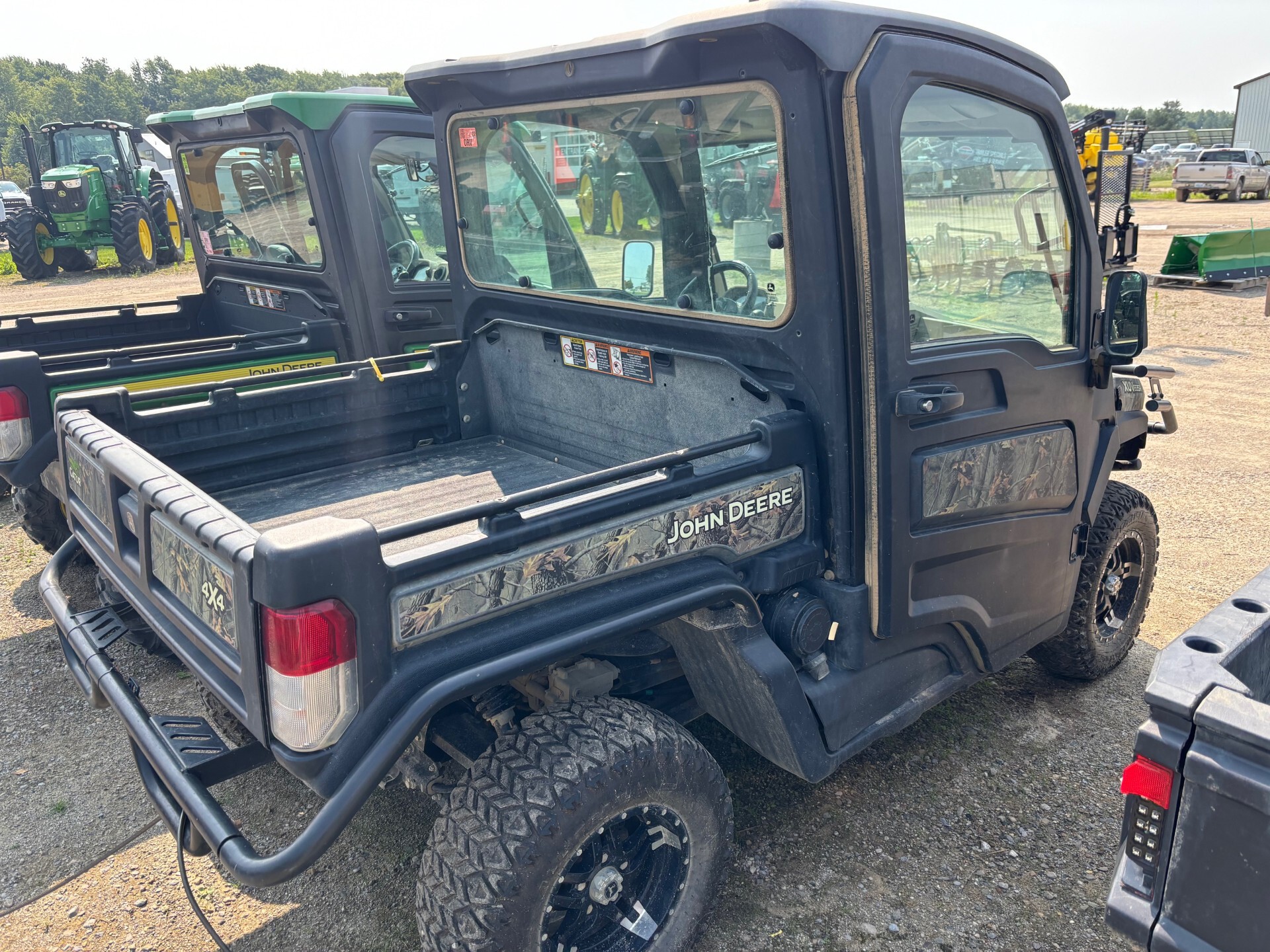 On Lot 2019 John Deere XUV835R at Tri County Equipment Lapeer, MI