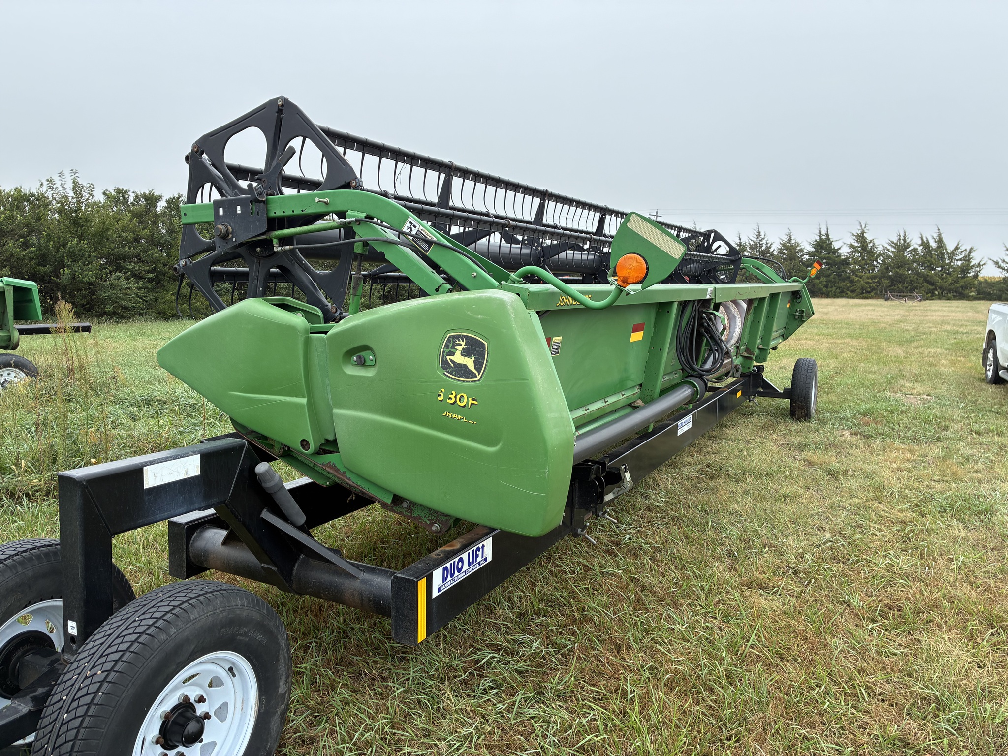   Duo Lift DL-32 at LandMark in Holdrege, NE
