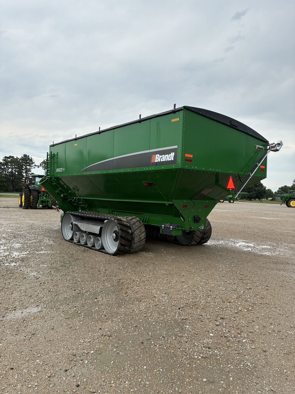  2024 Brandt 1600DXT at LandMark in Hastings, NE