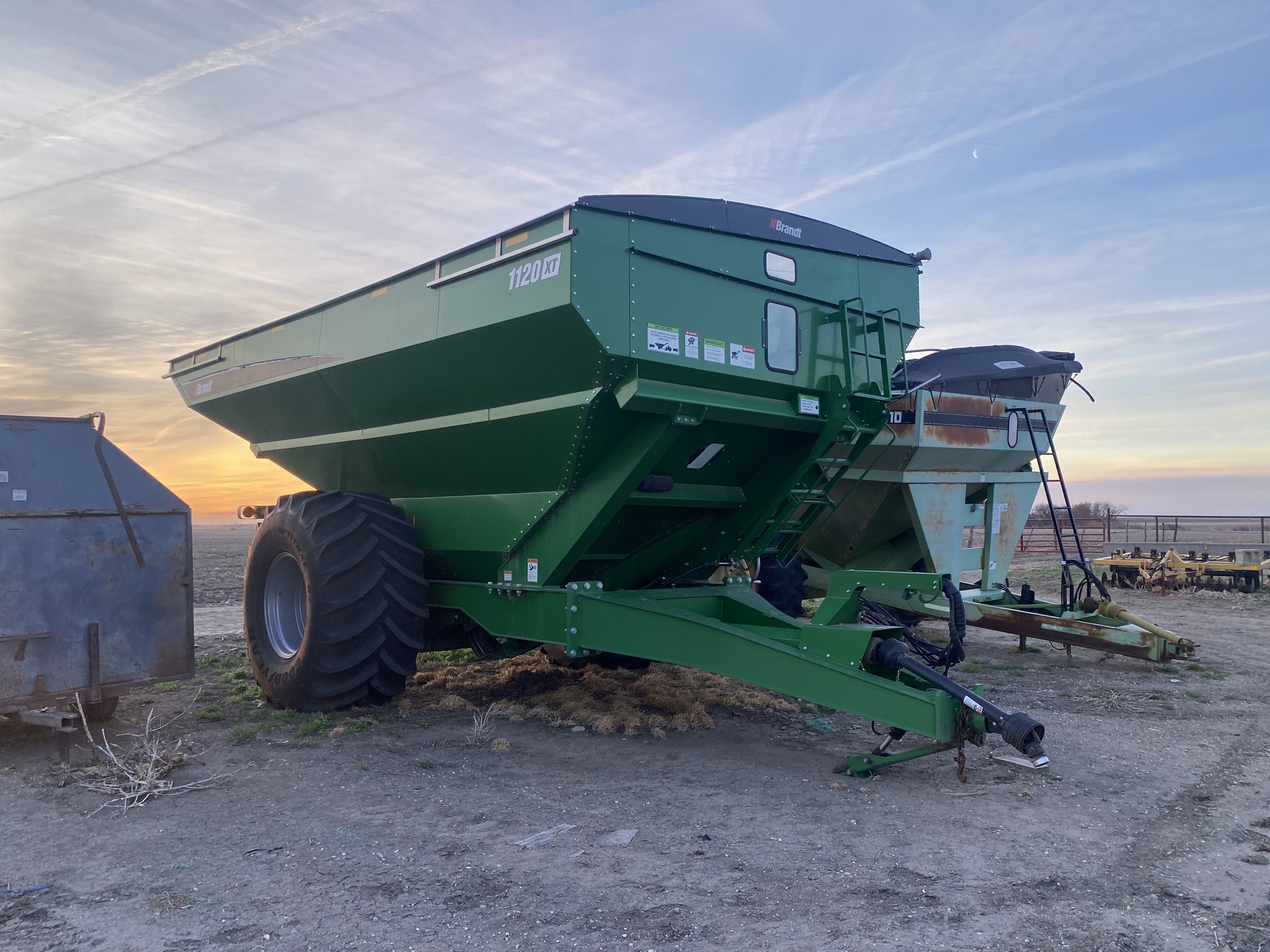  2021 Brandt 1120XT at LandMark in Hebron, NE