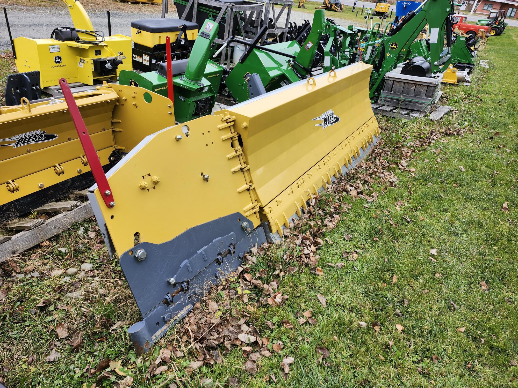 15LE United Ag & Turf