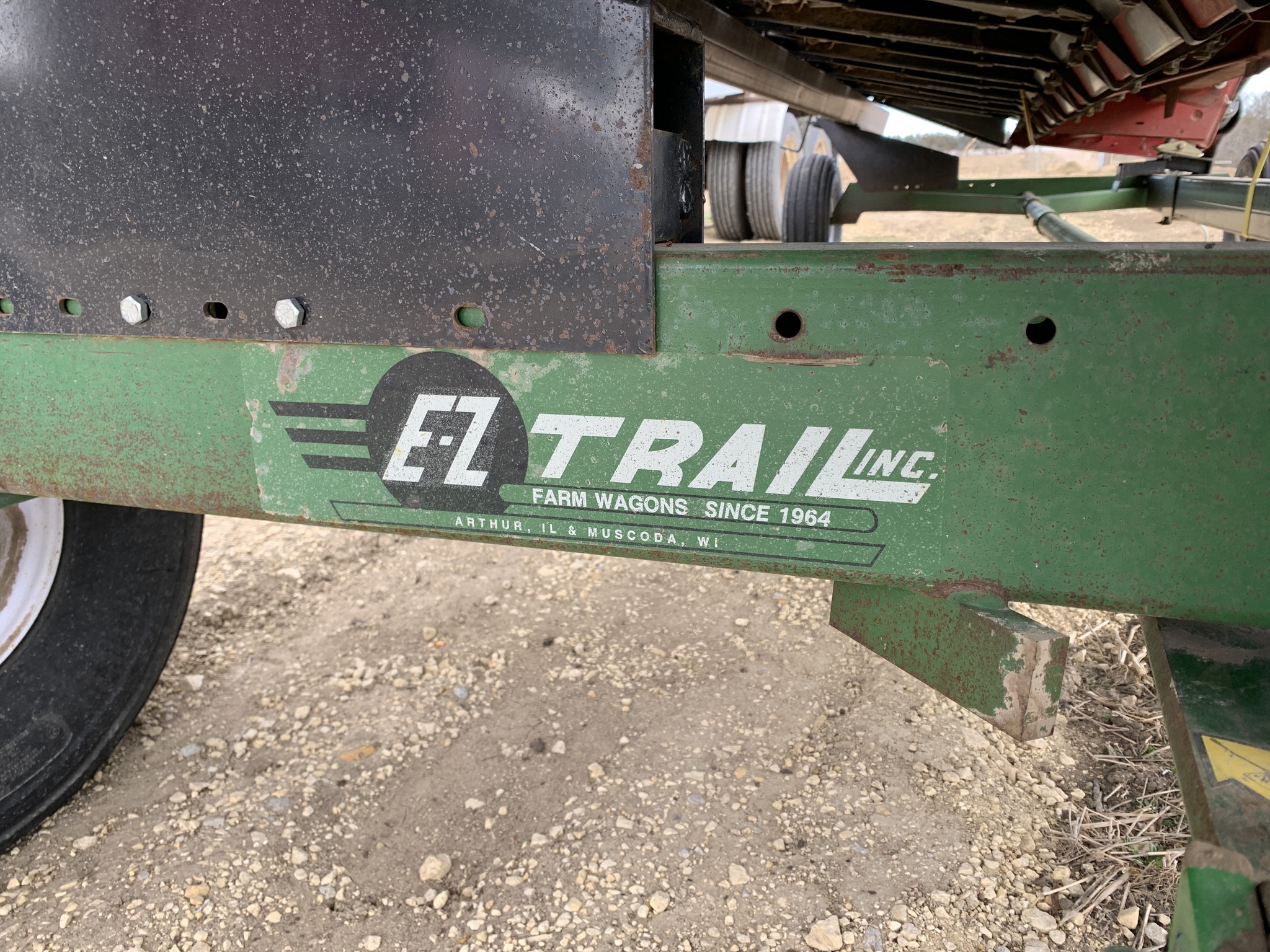   E-z Trail 25' at LandMark in Fairfield, NE