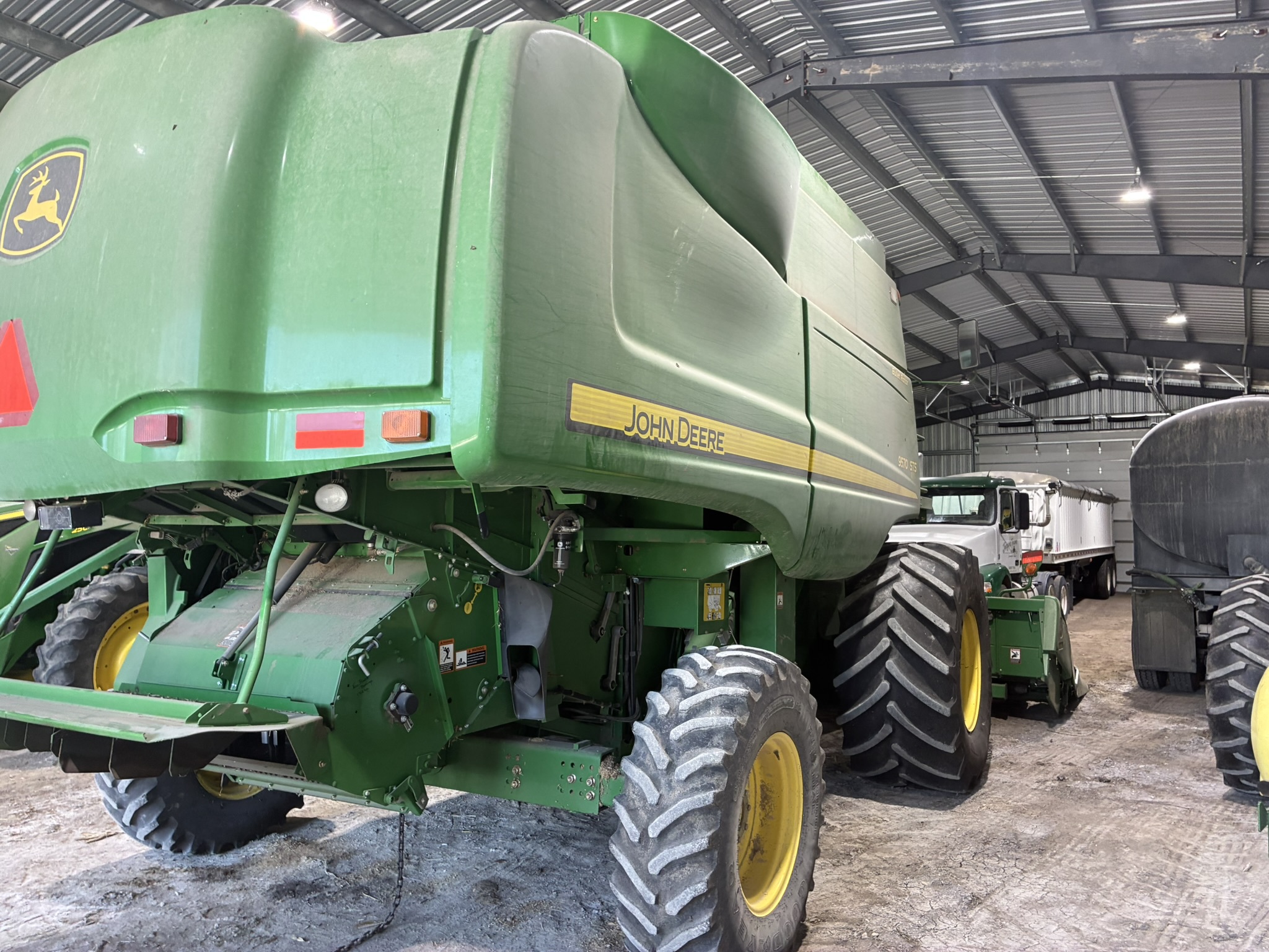  2010 John Deere 9570 STS at LandMark in Marysville, KS