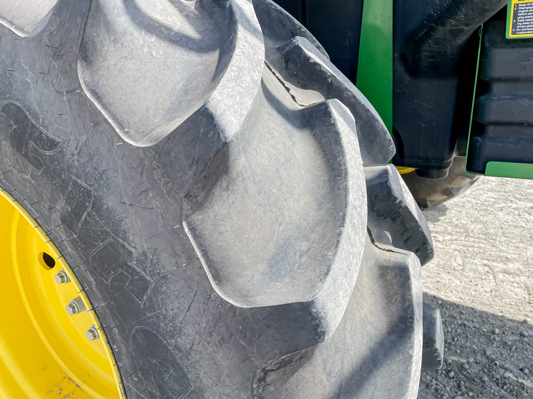  2024 John Deere W235R at LandMark in Fairfield, NE