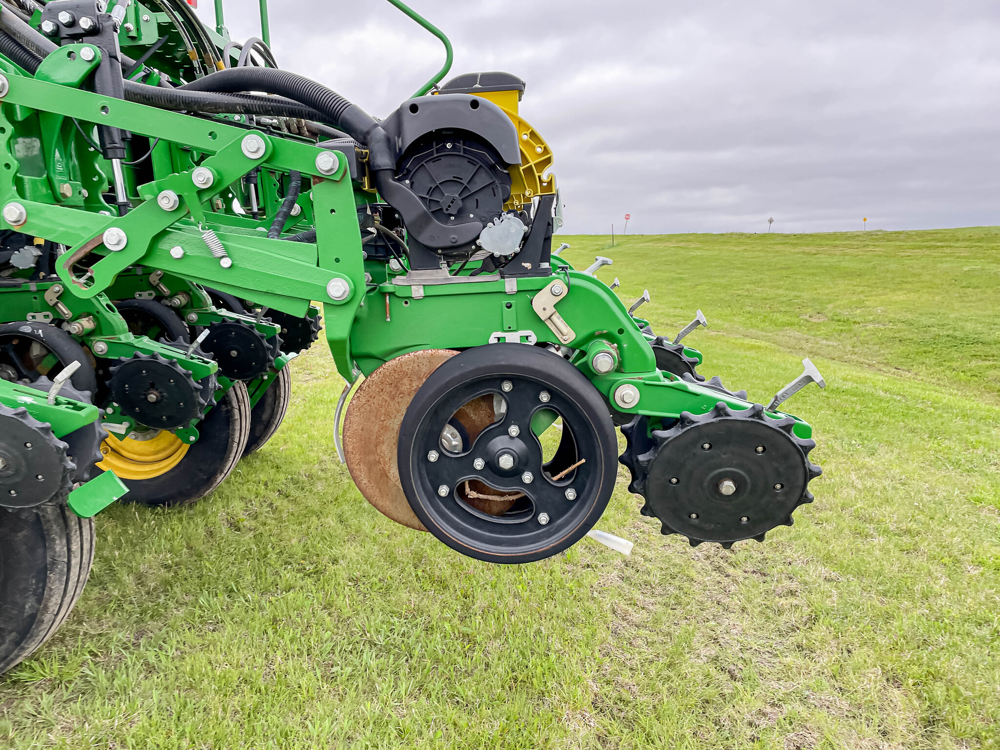  2021 John Deere 1795 at LandMark in Hastings, NE