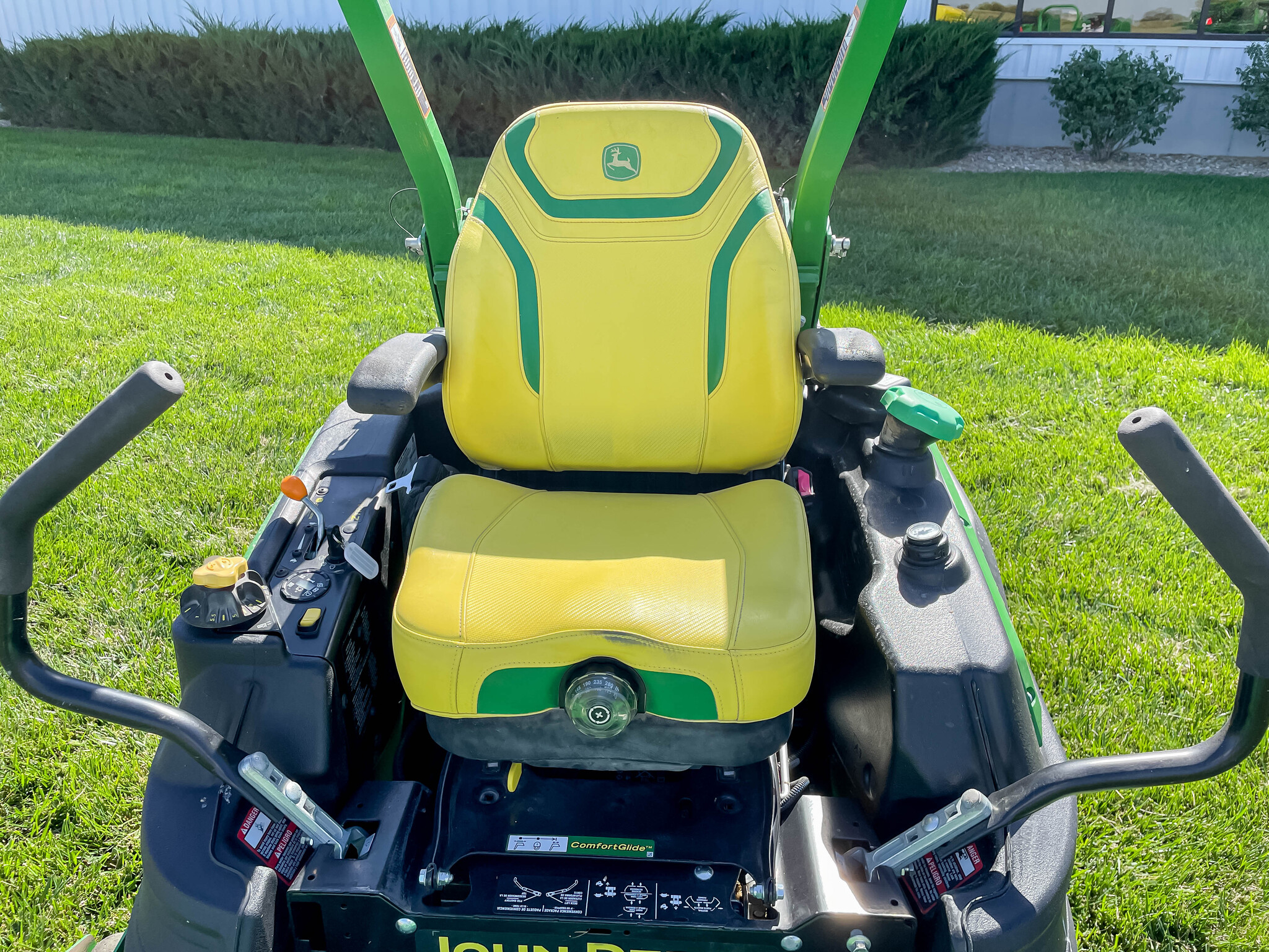  2023 John Deere Z994R at LandMark in Lexington, NE
