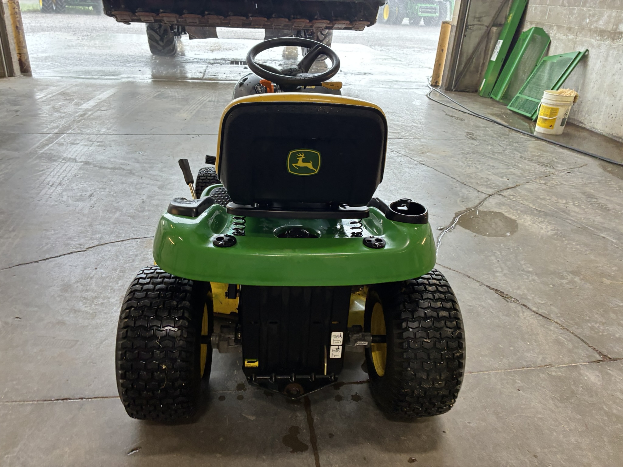  2008 John Deere LA115 at LandMark in Marysville, KS