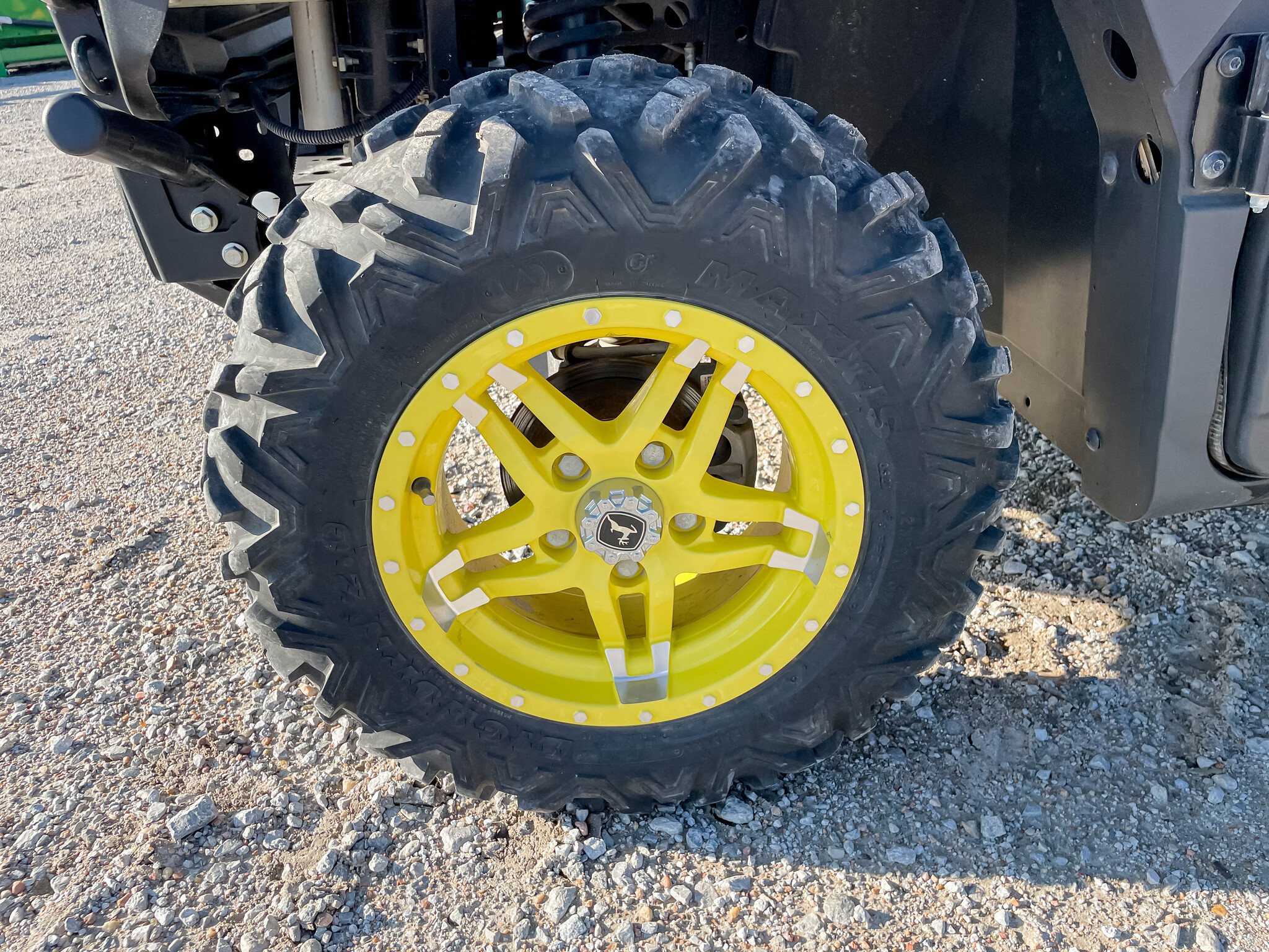  2021 John Deere XUV 835R at LandMark in Hastings, NE