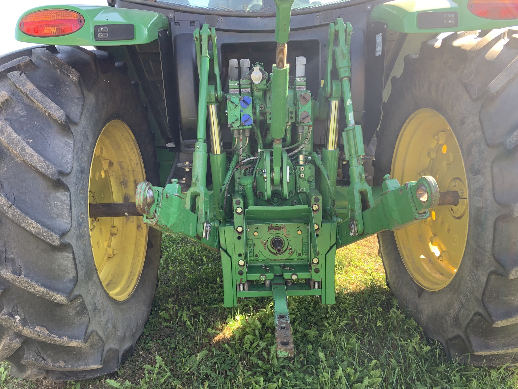  2013 John Deere 6105R at LandMark in Lexington, NE