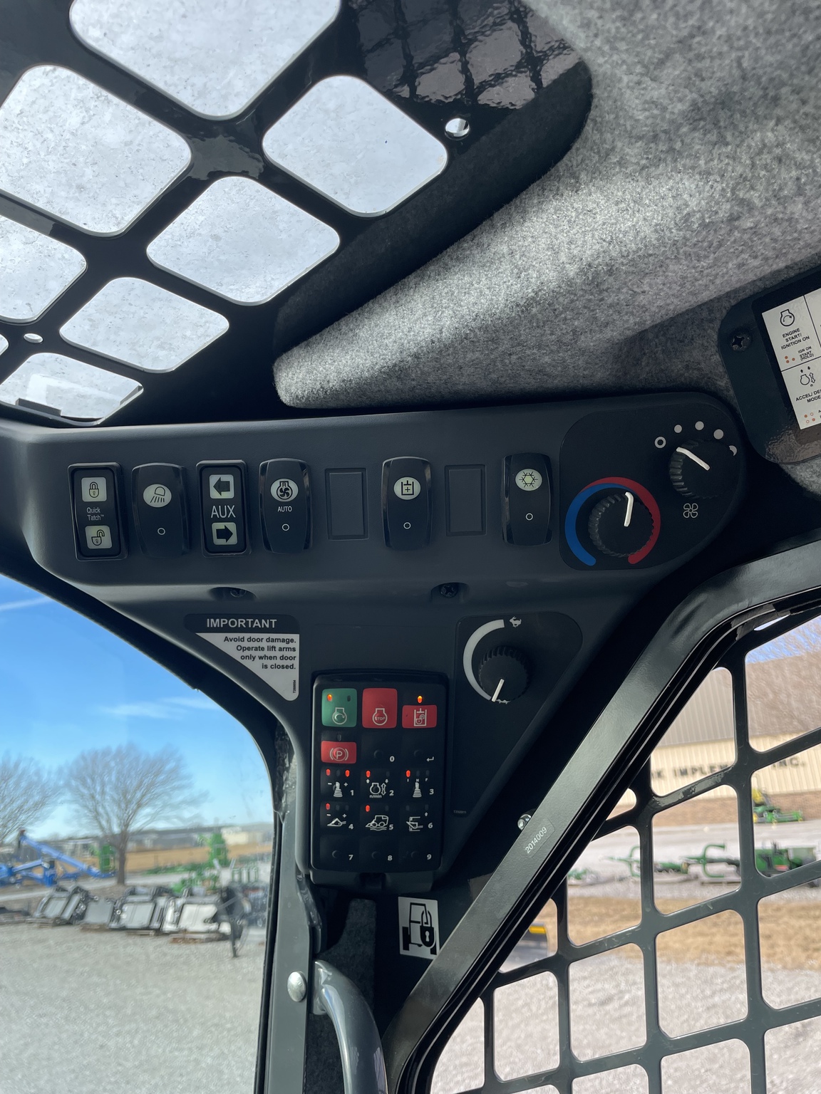   John Deere 325G at LandMark in Kearney, NE