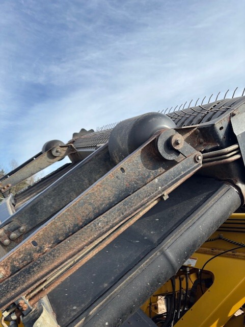 On Lot  Oxbo 310 at Tri County Equipment Bad Axe, MI