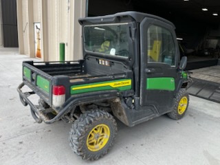  2024 John Deere XUV 835M at LandMark in Holdrege, NE