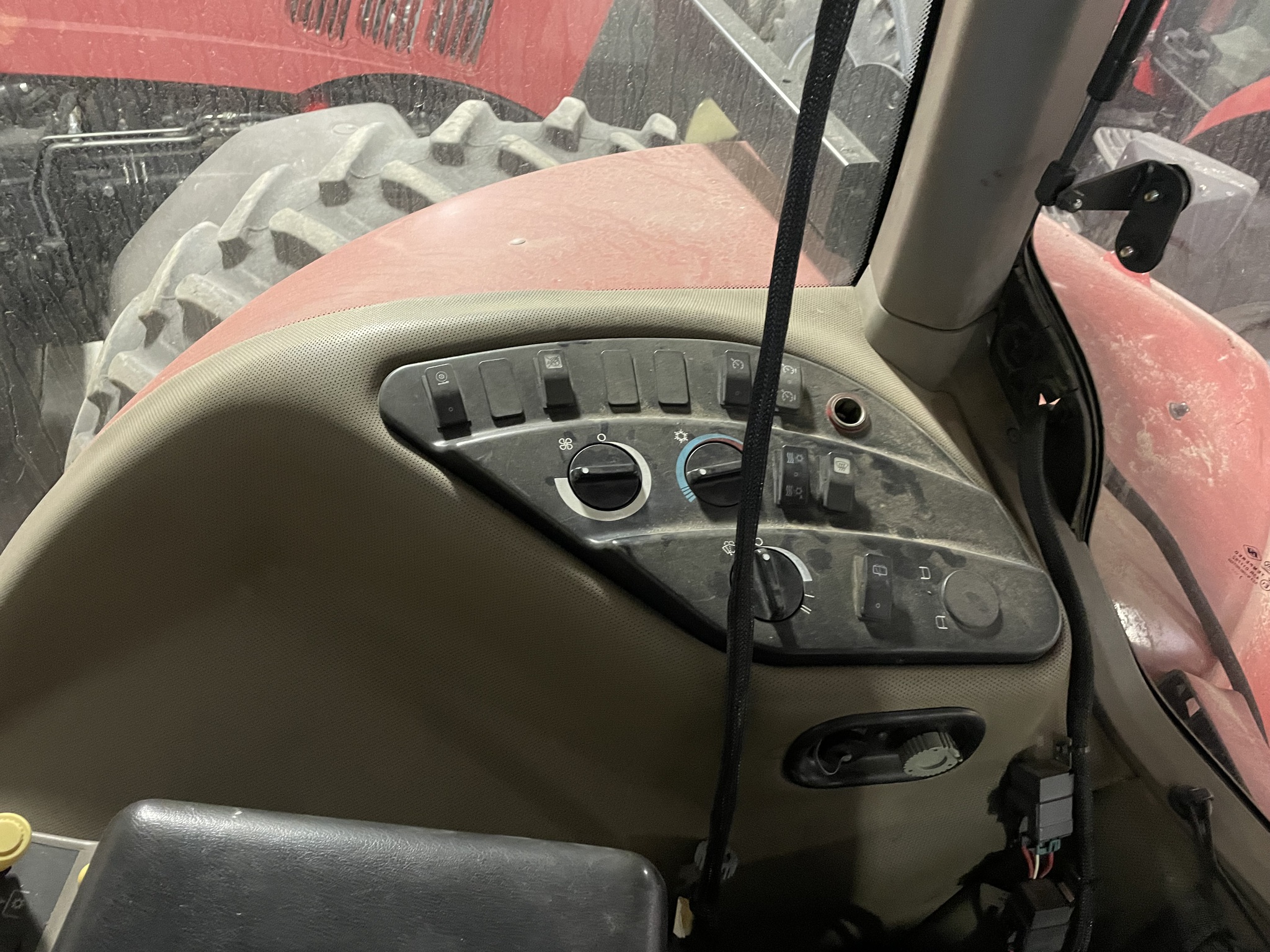  2009 Case Ih Magnum 275 at LandMark in Lexington, NE