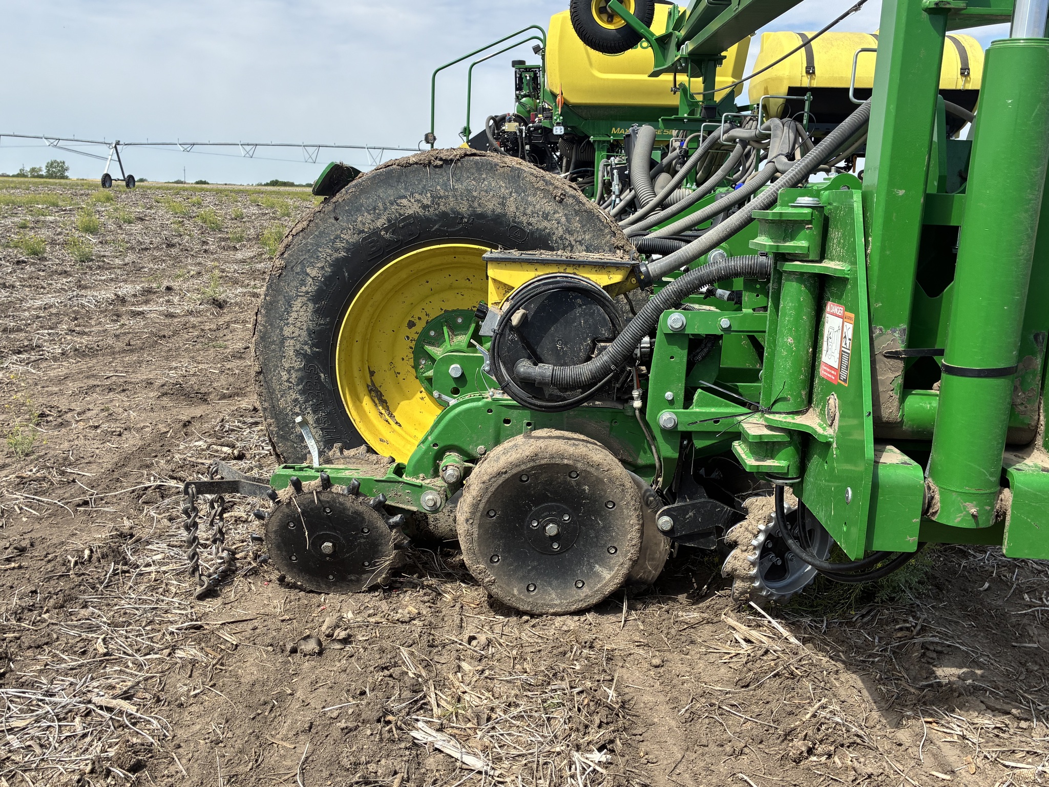  2024 John Deere 1775NT at LandMark in Beatrice, NE