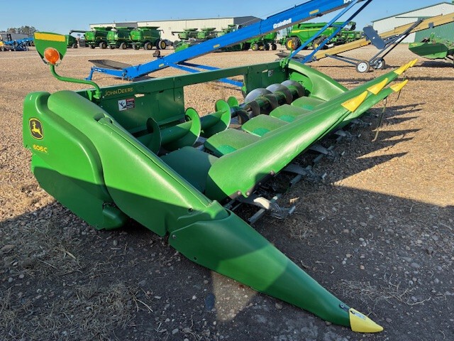  2015 John Deere 606C at LandMark in Lexington, NE
