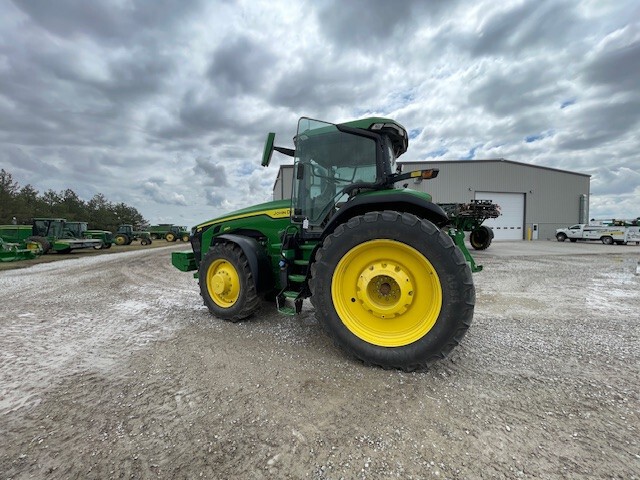  2022 John Deere 8R 280 at LandMark in Phillipsburg, KS