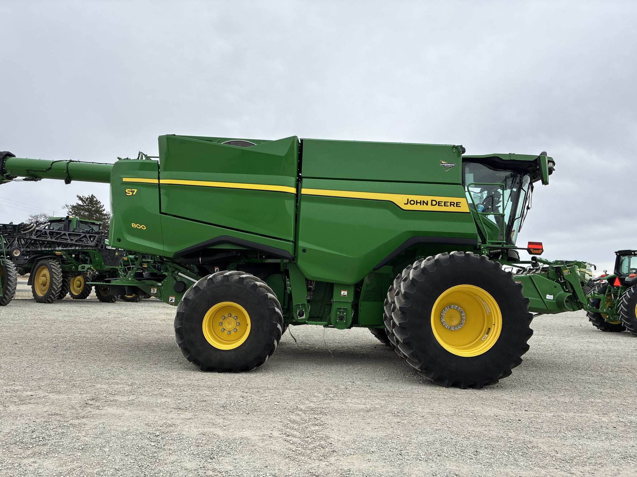  2025 John Deere S7 800 at LandMark in Smith Center, KS