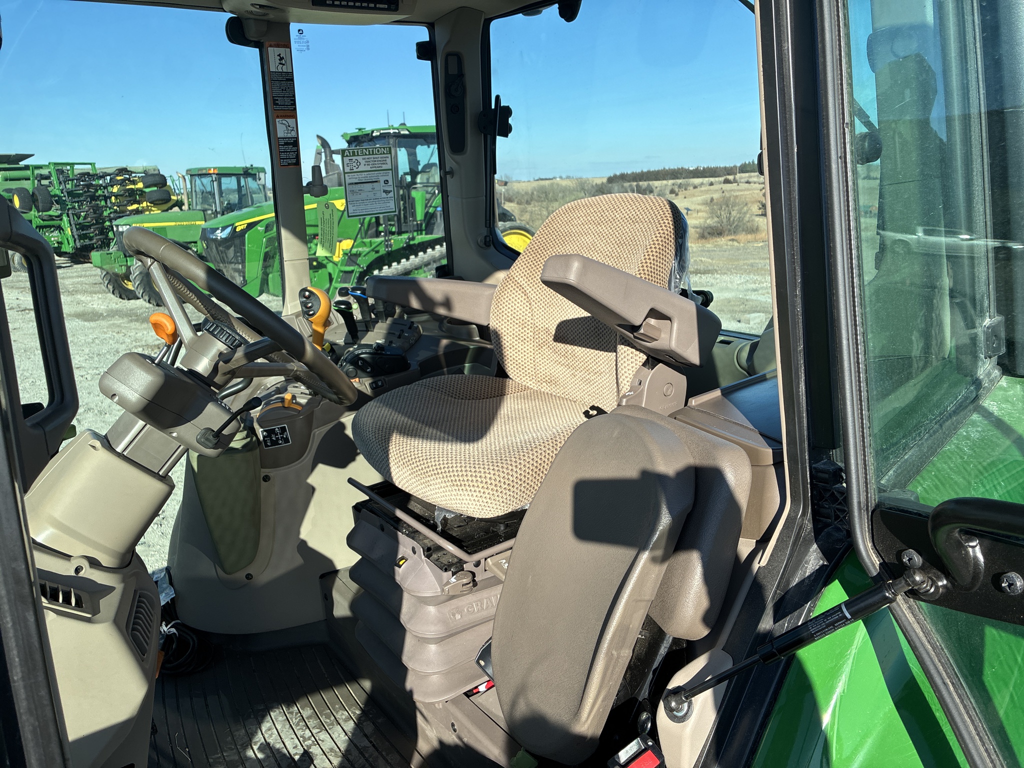  2024 John Deere 6155M at LandMark in Hebron, NE