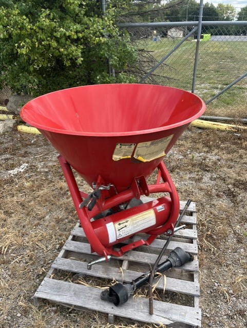 Used  Cosmo Bully SPREADER at Tri County Equipment Saginaw, MI