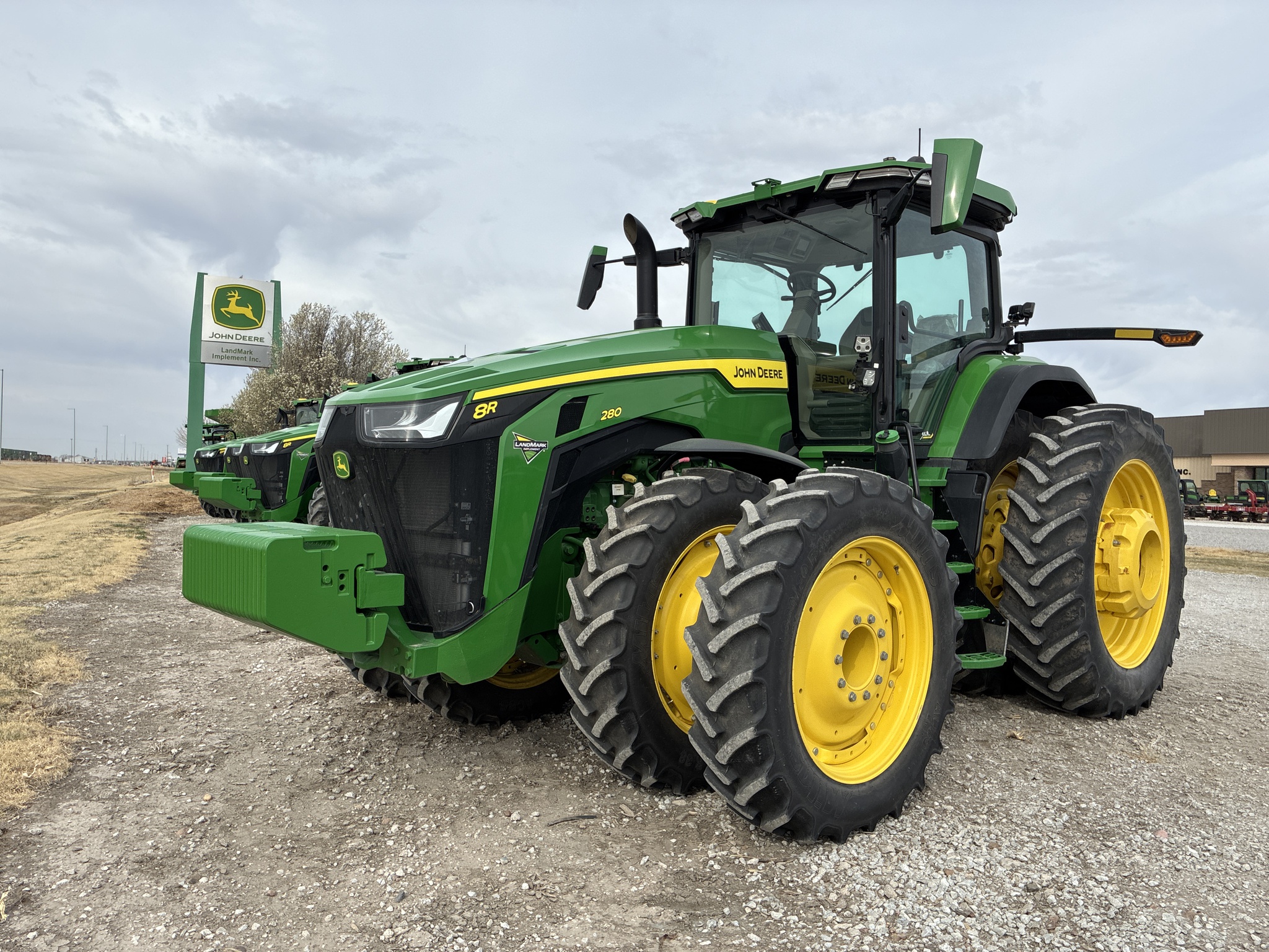  2024 John Deere 8R 280 at LandMark in Arapahoe, NE