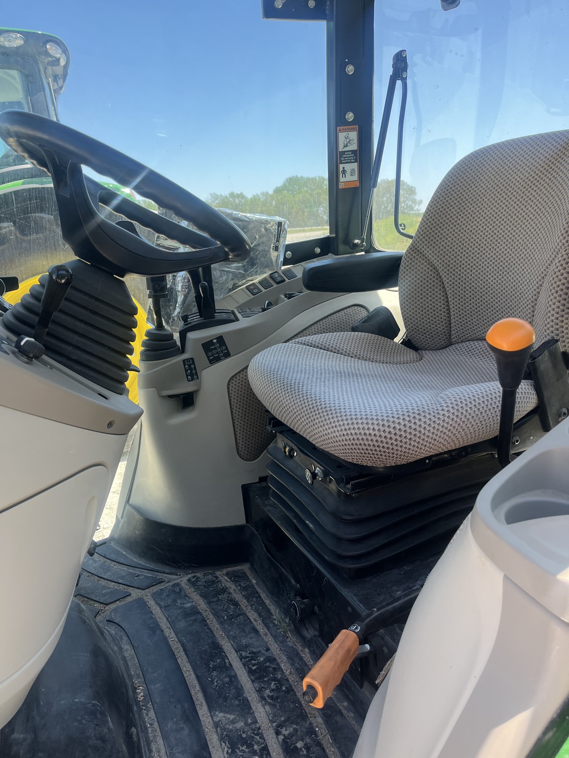  2022 John Deere 4066R at LandMark in Hastings, NE