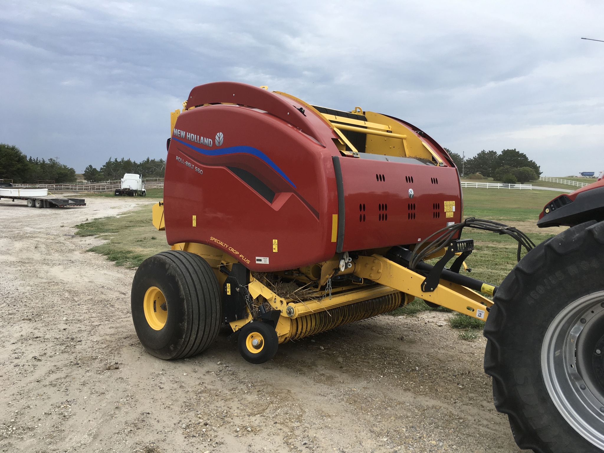  2023 NEW HOLLAND Rollbelt 560 at LandMark in Phillipsburg, KS
