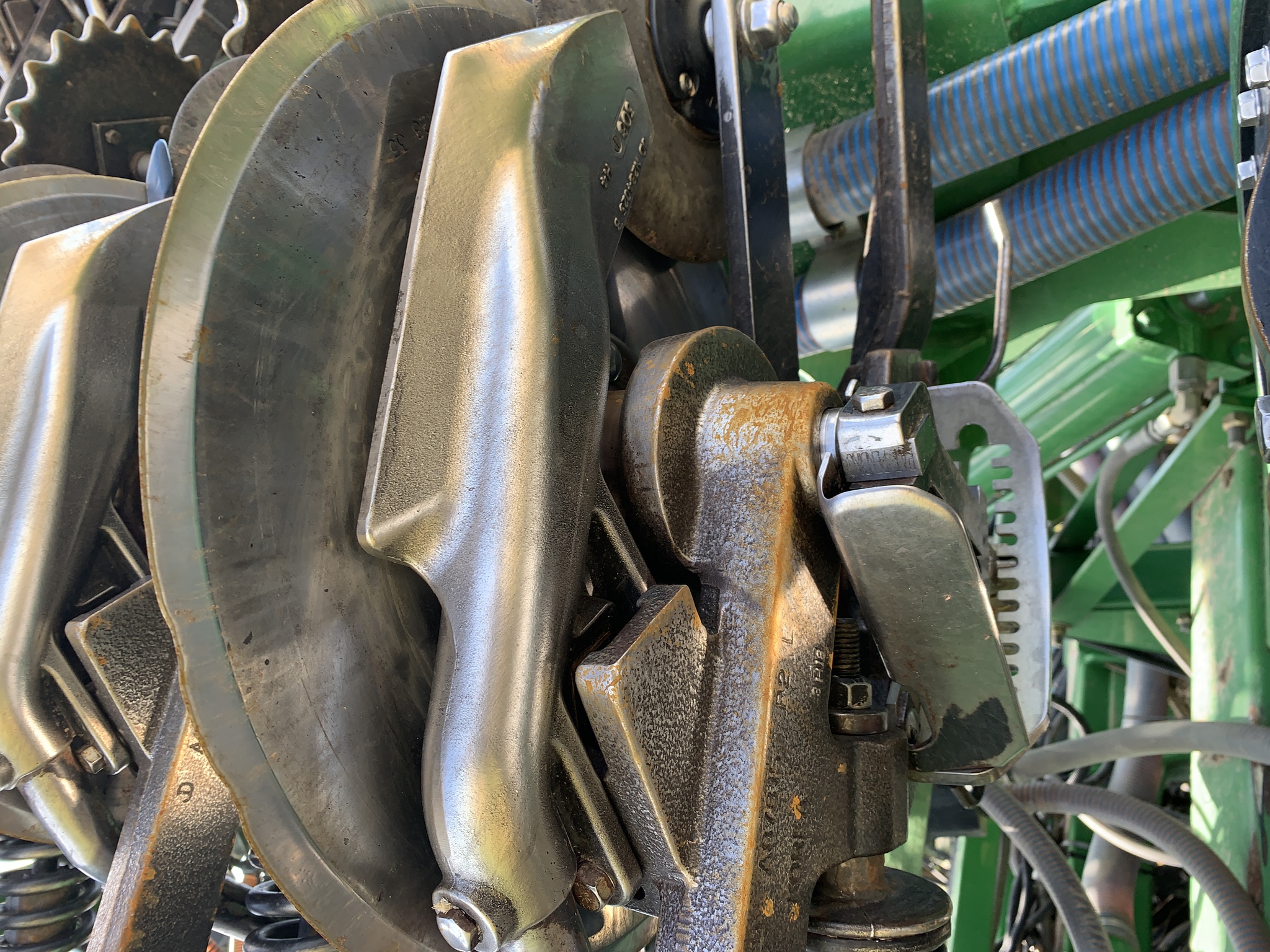  2013 John Deere 1890 at LandMark in Hebron, NE