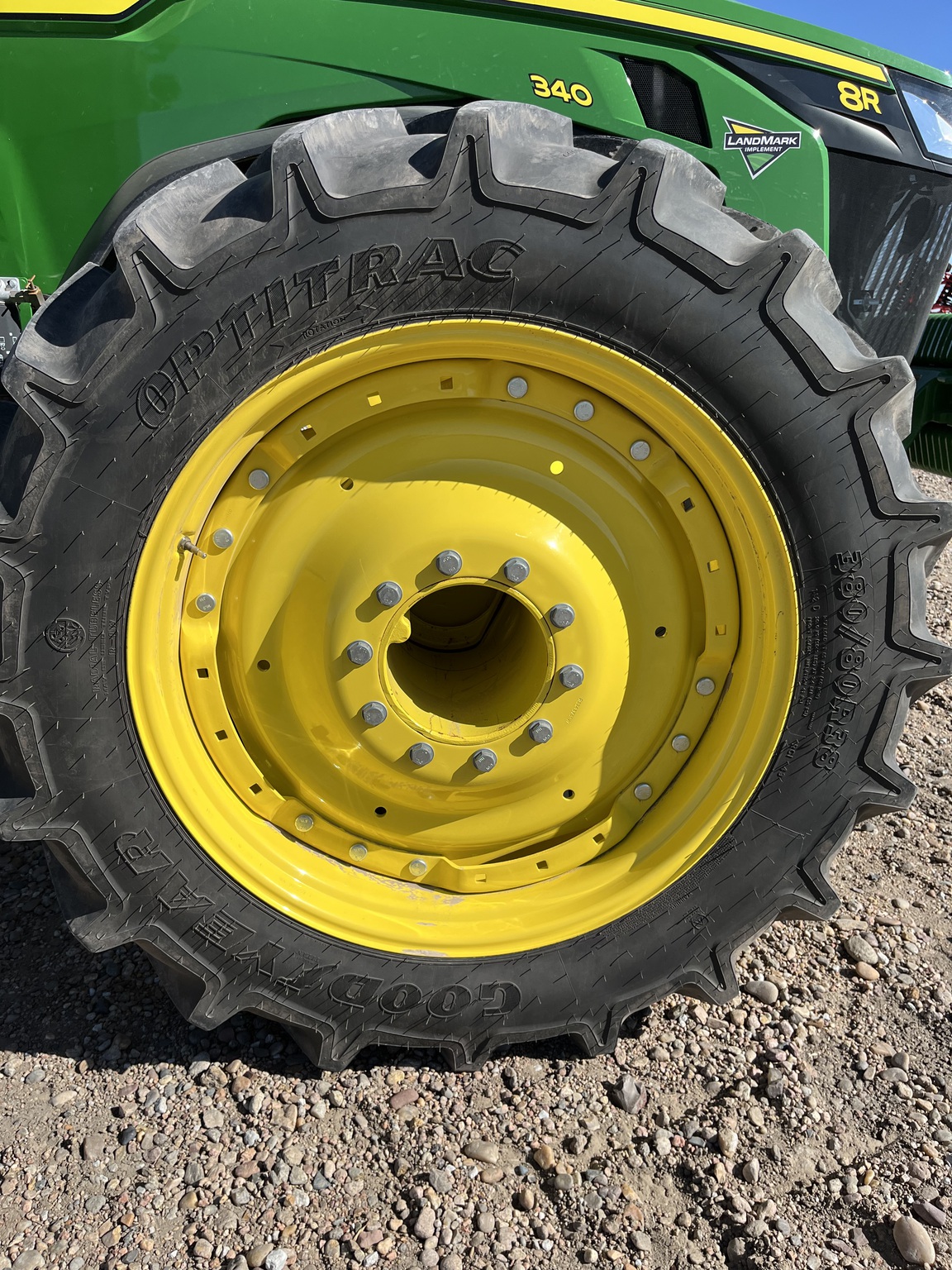  2024 John Deere 8R 340 at LandMark in Minden, NE