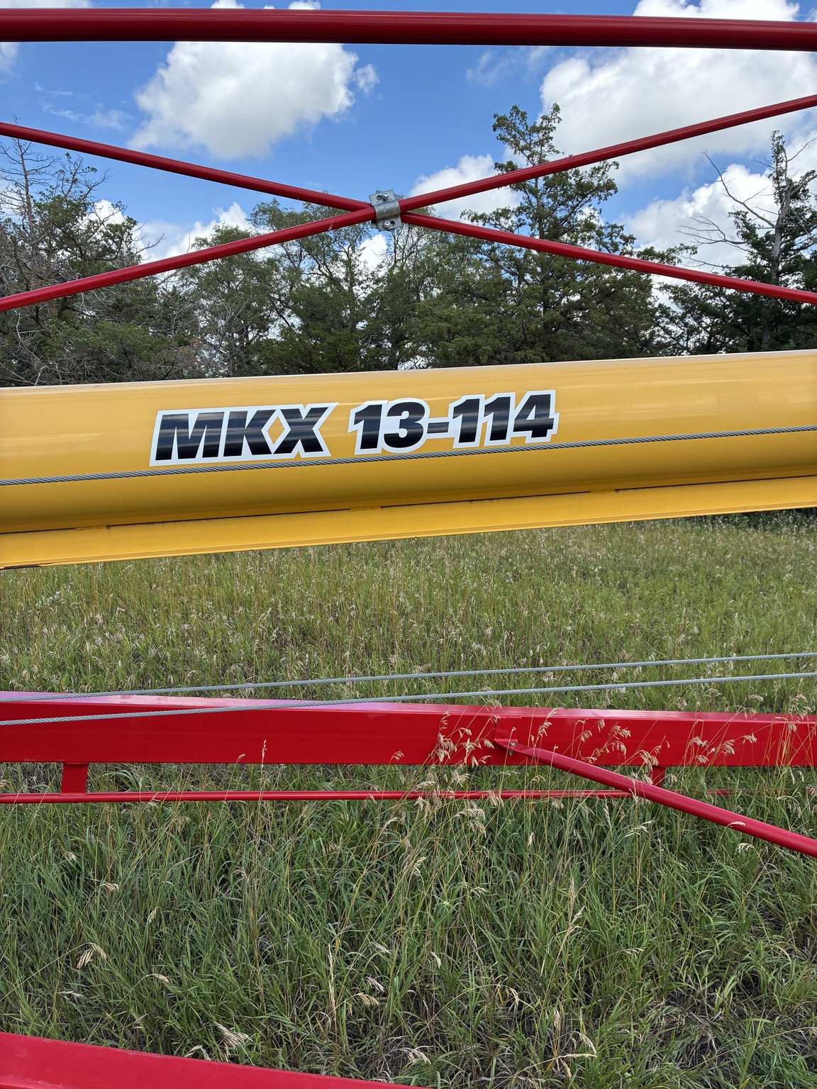  2022 Westfield MKX 13-114 at LandMark in Gothenburg, NE