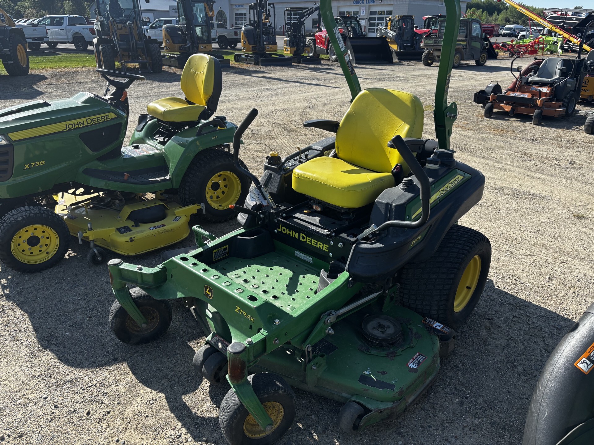 On Lot 2016 John Deere Z915B at Tri County Equipment Sandusky, MI