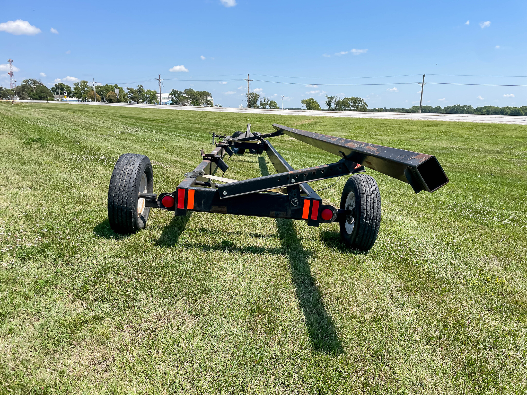  2007 Duo Lift Head Hauler 35ft at LandMark in Gothenburg, NE