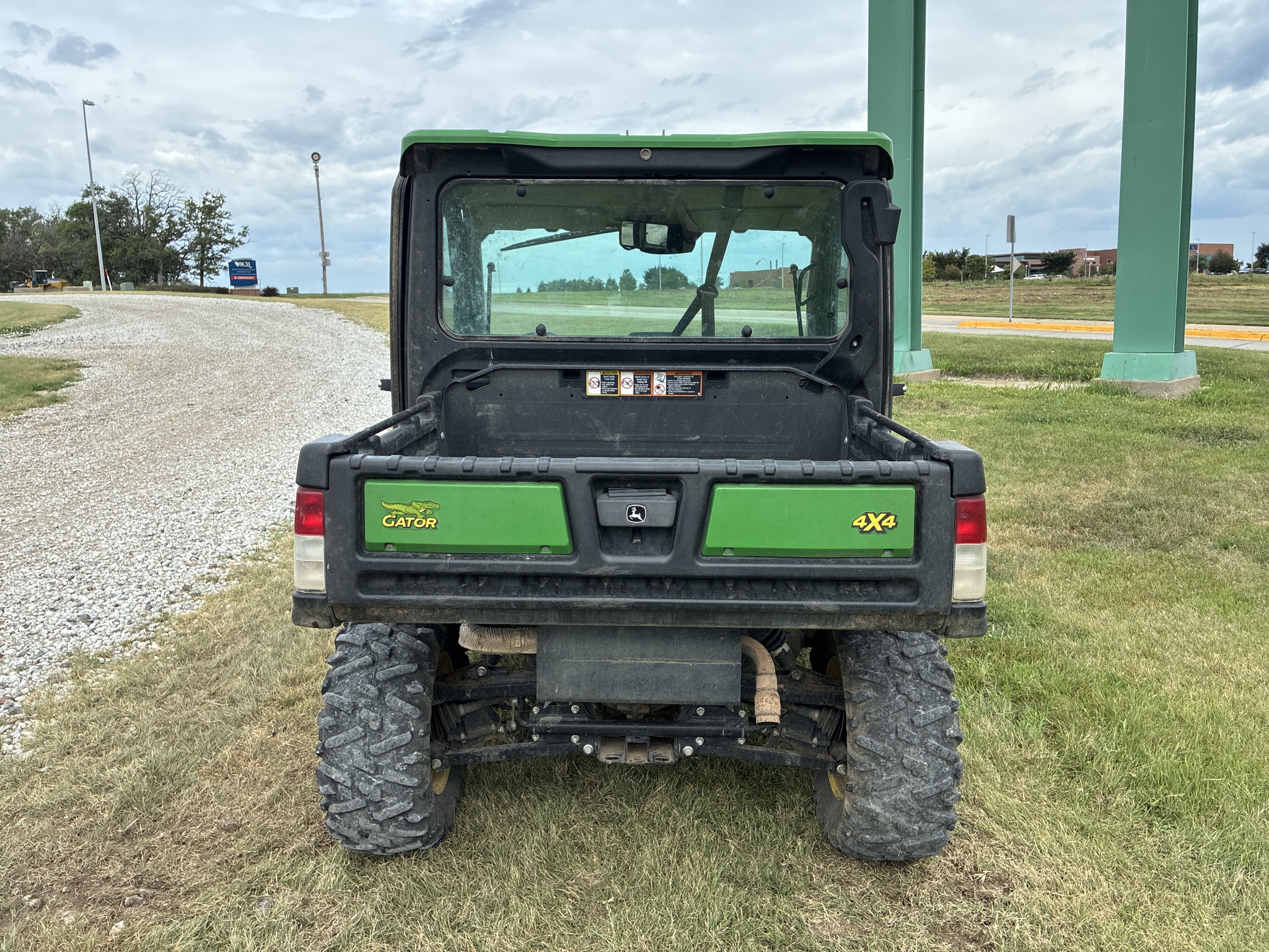  2019 John Deere XUV 835R at LandMark in Beatrice, NE