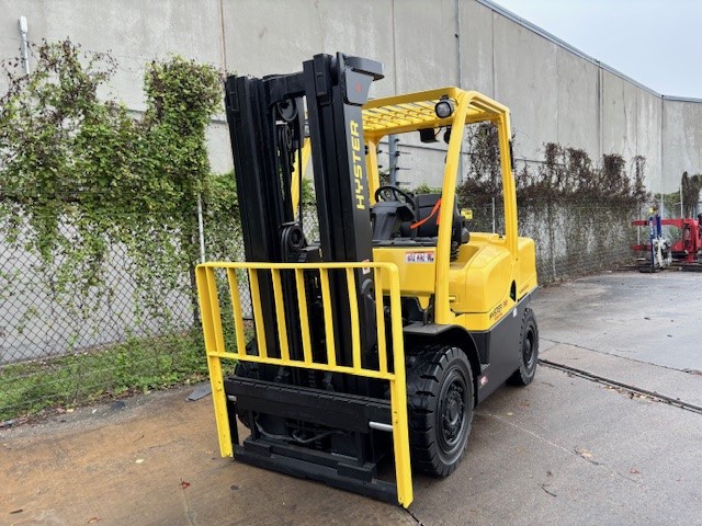 Used 2017 Hyster H90FT at Briggs Equipment in Houston, TX