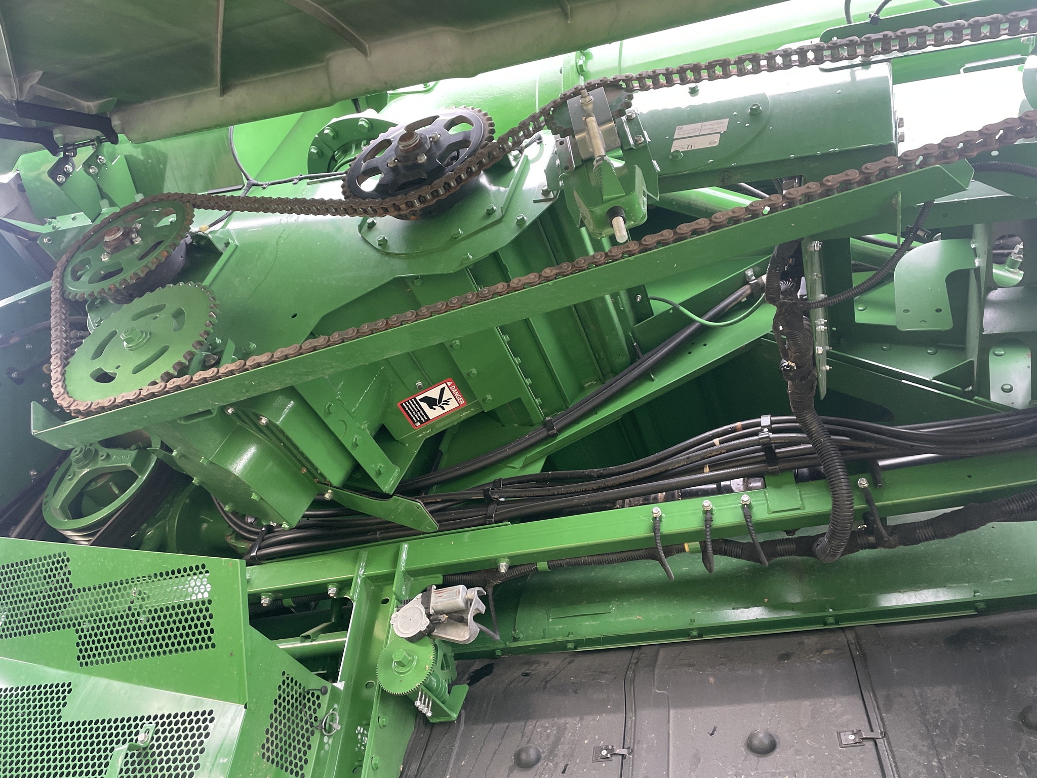  2025 John Deere S7 700 at LandMark in Marysville, KS