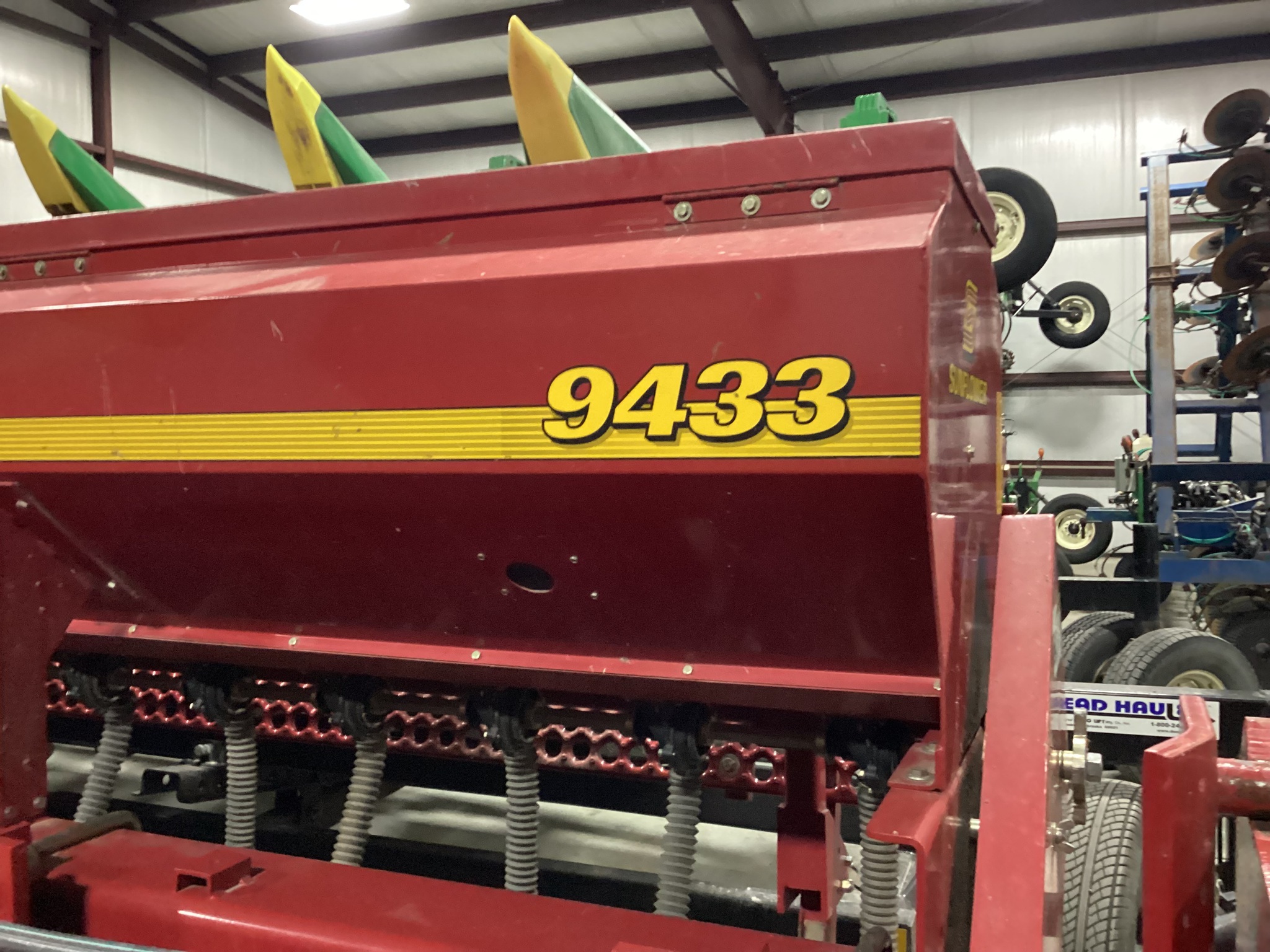 2008 Sunflower 9433-40 at LandMark in Minden, NE
