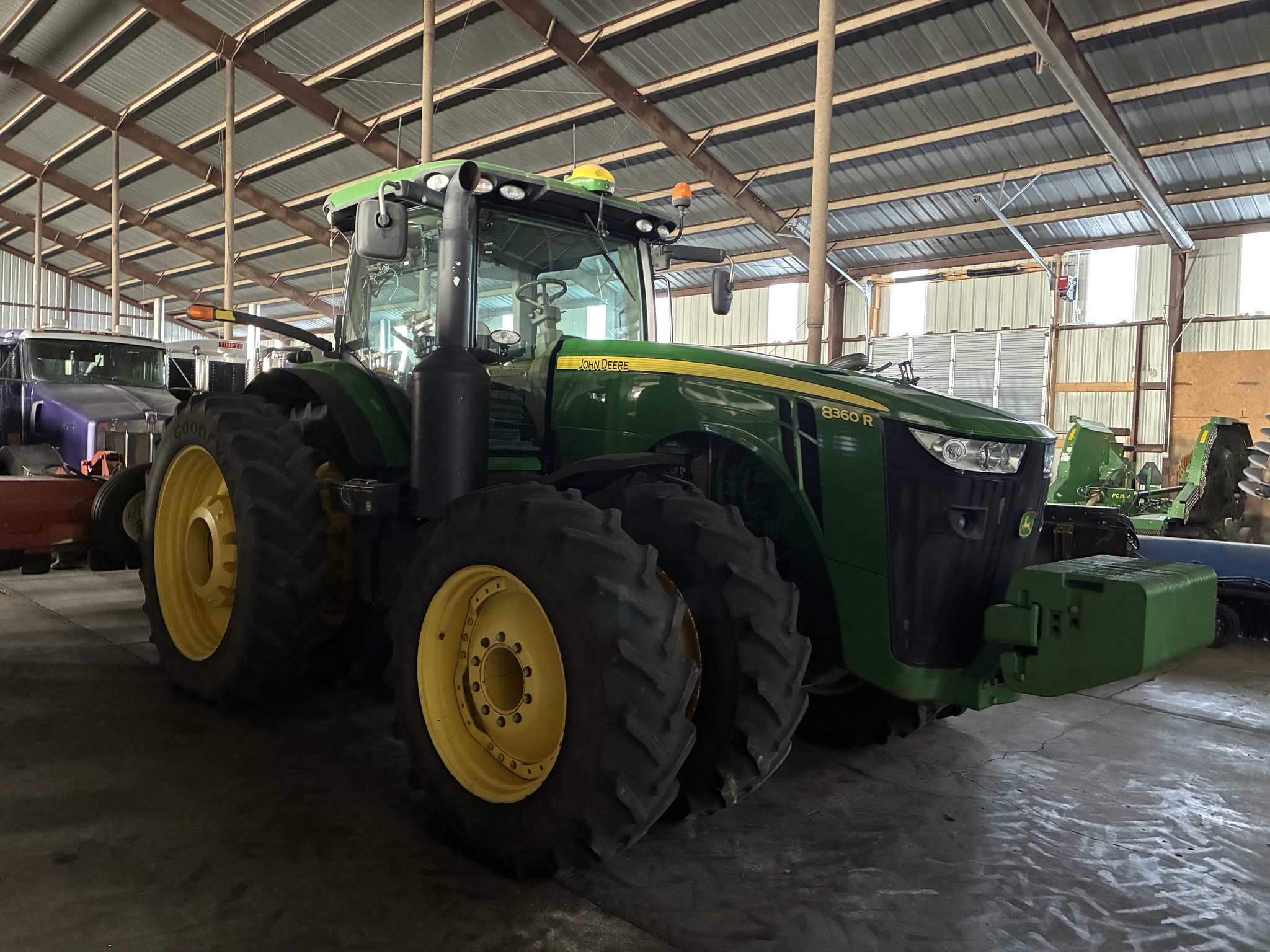  2011 John Deere 8360R at LandMark in Lexington, NE