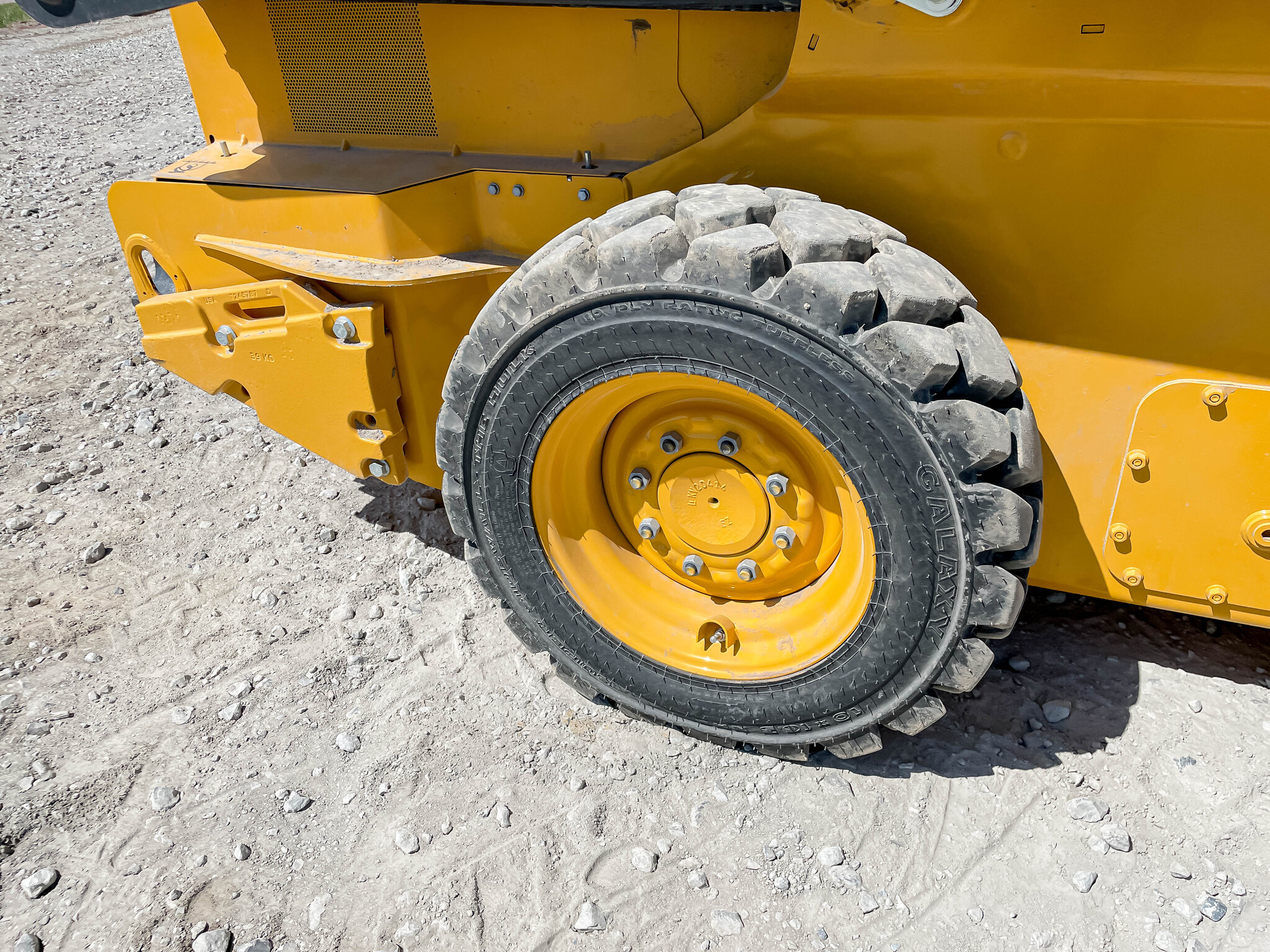  2023 John Deere 324G at LandMark in Hebron, NE