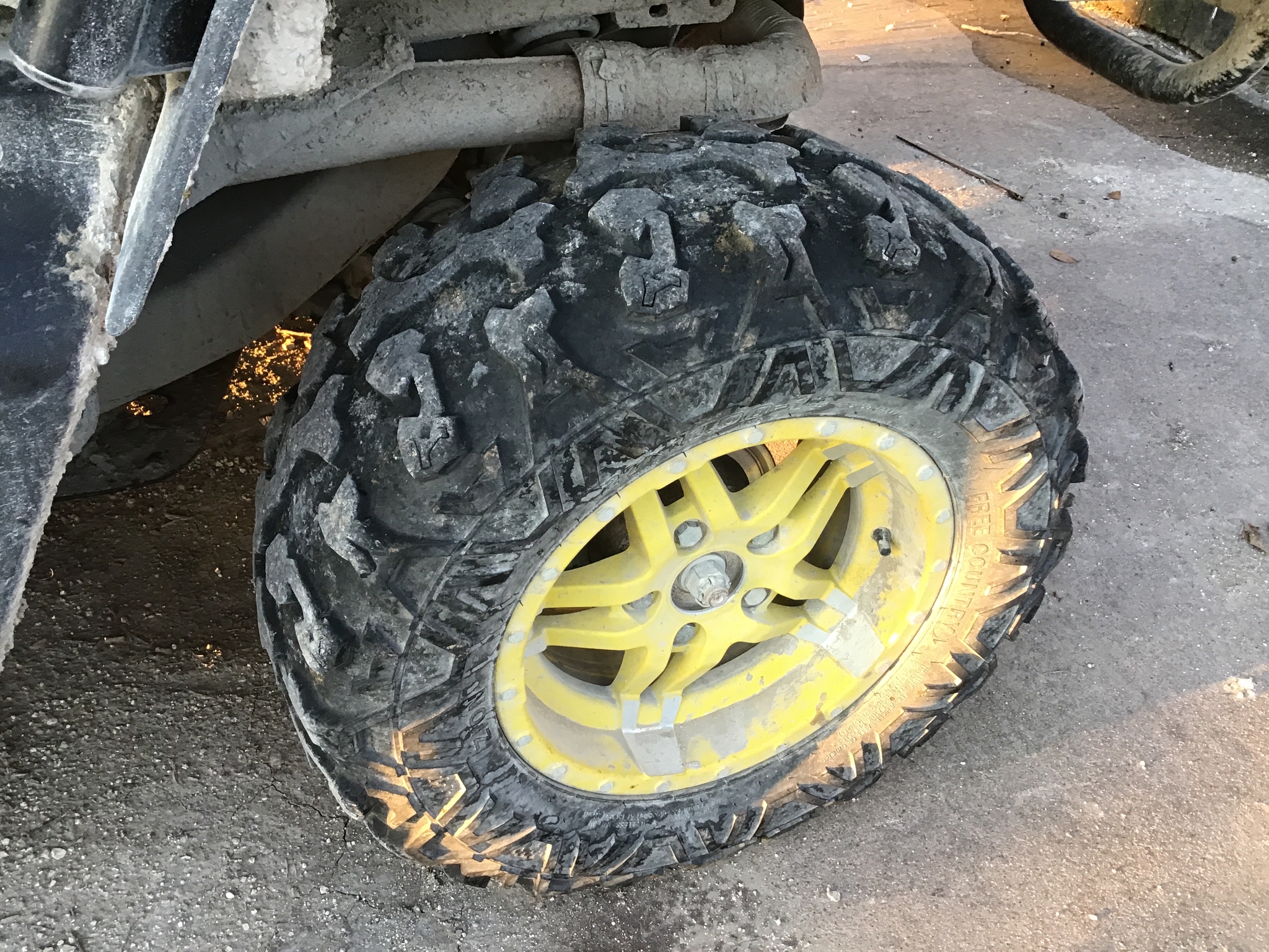  2024 John Deere XUV 835M at LandMark in Smith Center, KS