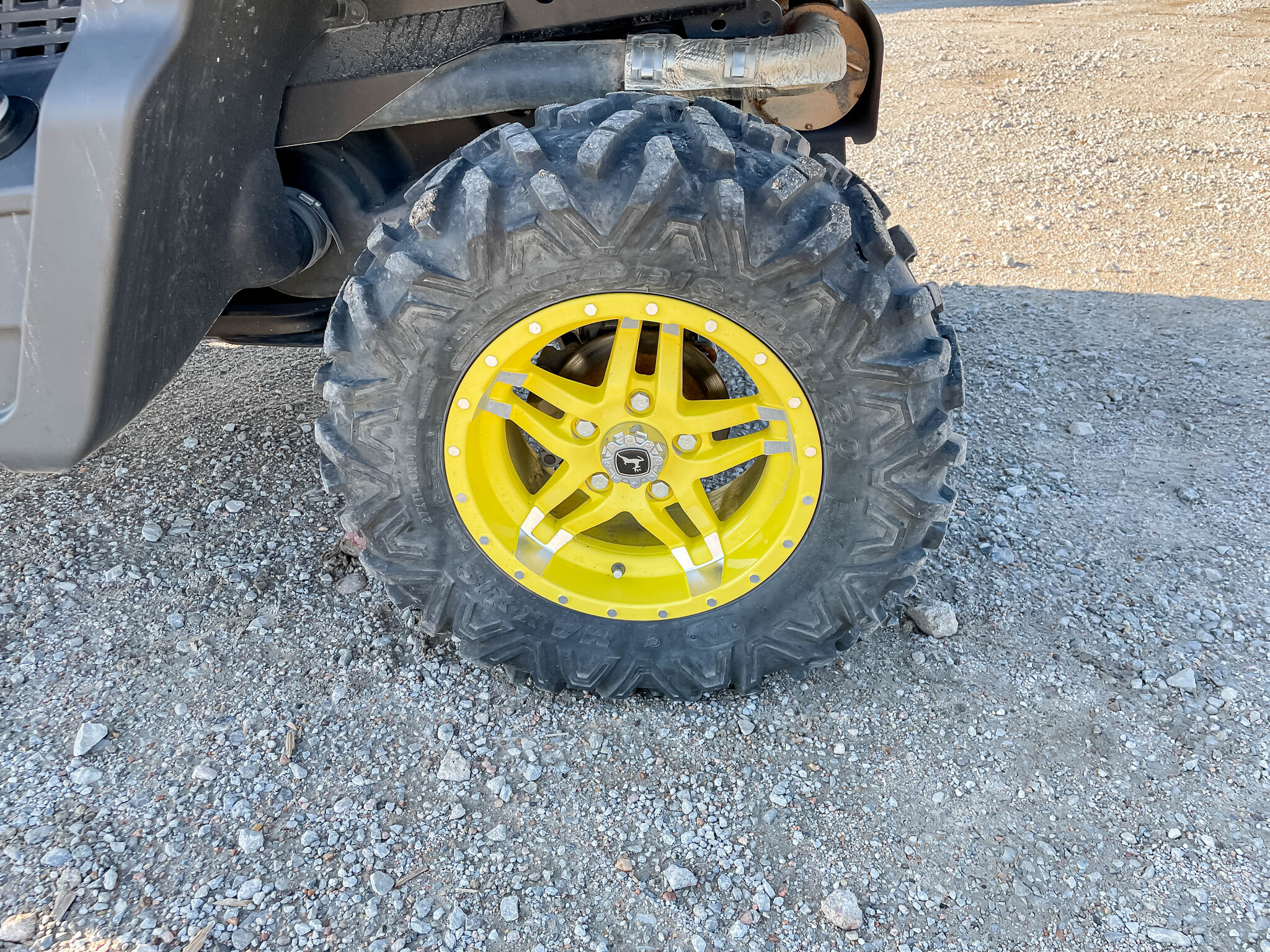  2021 John Deere XUV 835R at LandMark in Hastings, NE