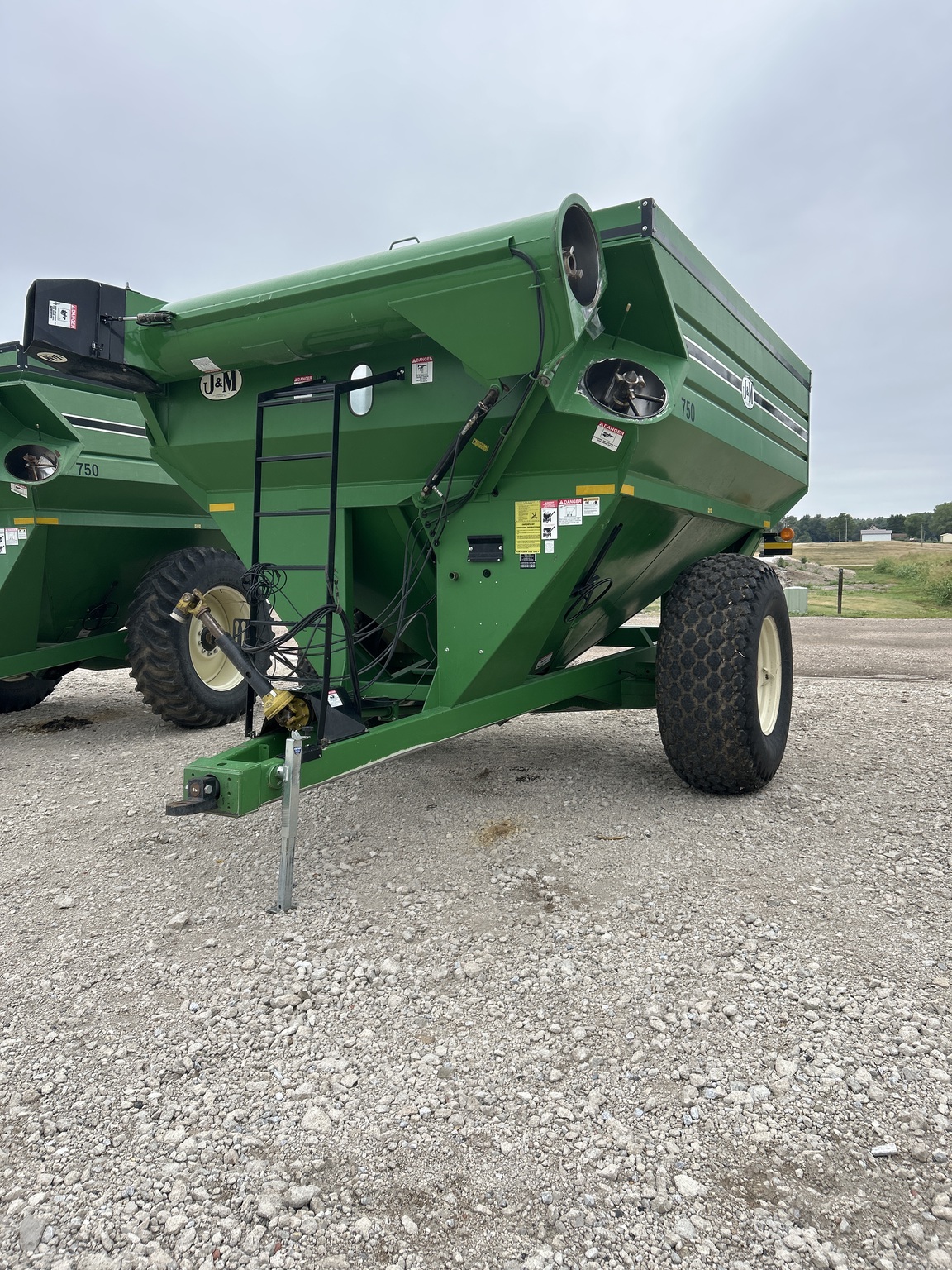  2002 J&m 750 at LandMark in Arapahoe, NE