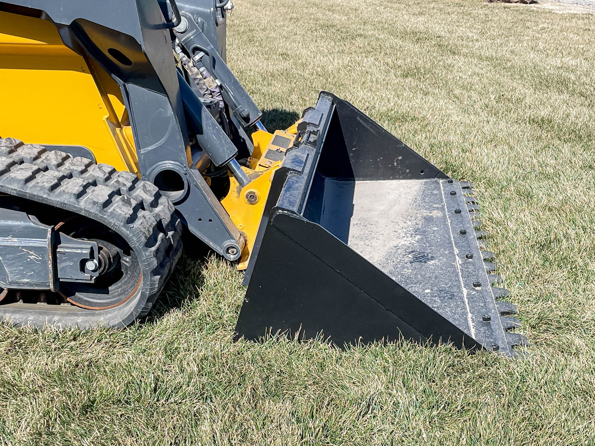 2023 John Deere 331G at LandMark in Beatrice, NE