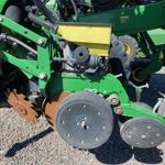  2016 John Deere 1725 CCS at LandMark in Kearney, NE