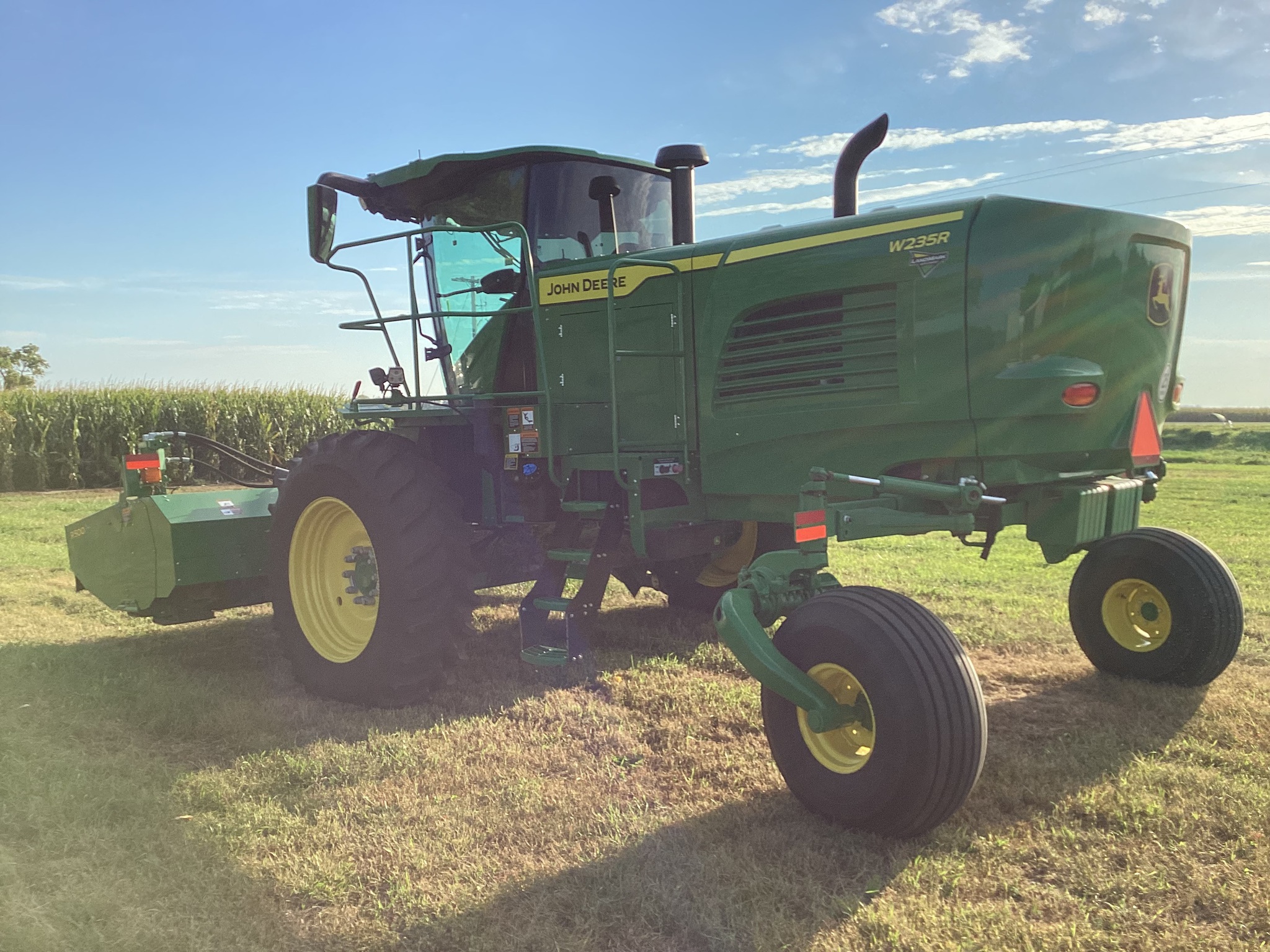  2024 John Deere W235R at LandMark in Minden, NE