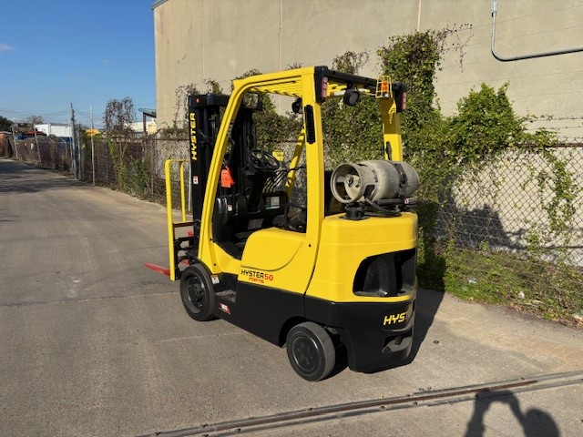 Used 2016 Hyster S50FT at Briggs Equipment in New Orleans, LA