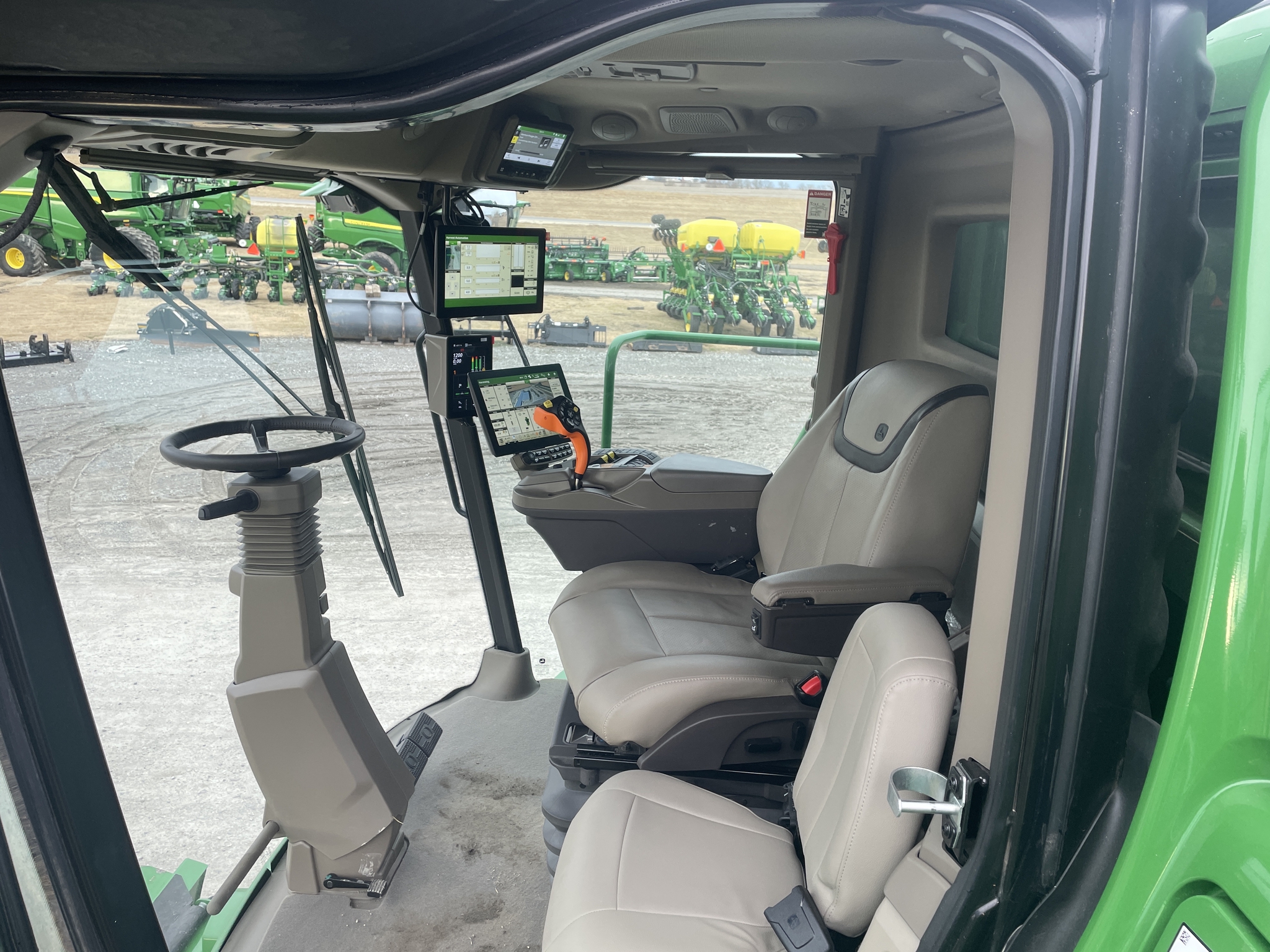  2025 John Deere S7 700 at LandMark in Marysville, KS