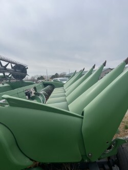  2009 John Deere 608C at LandMark in Gothenburg, NE